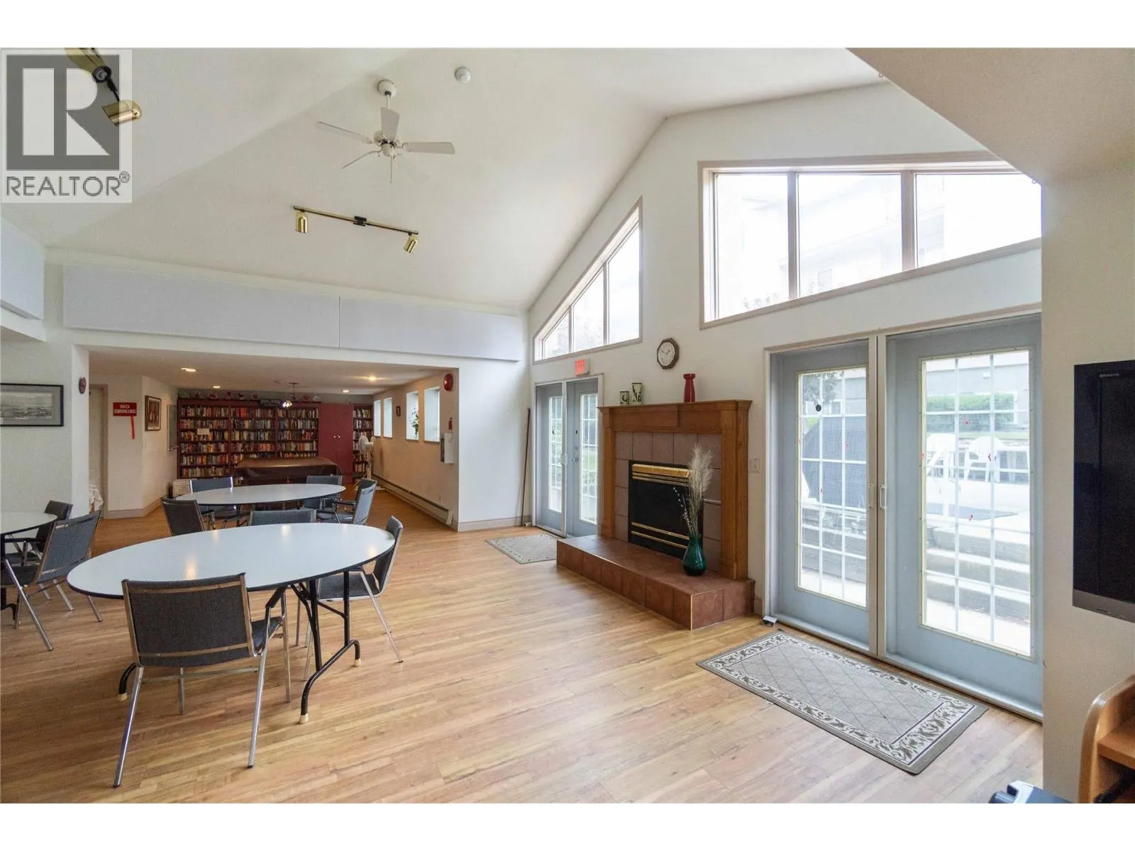250 5 Street SE Unit# 111