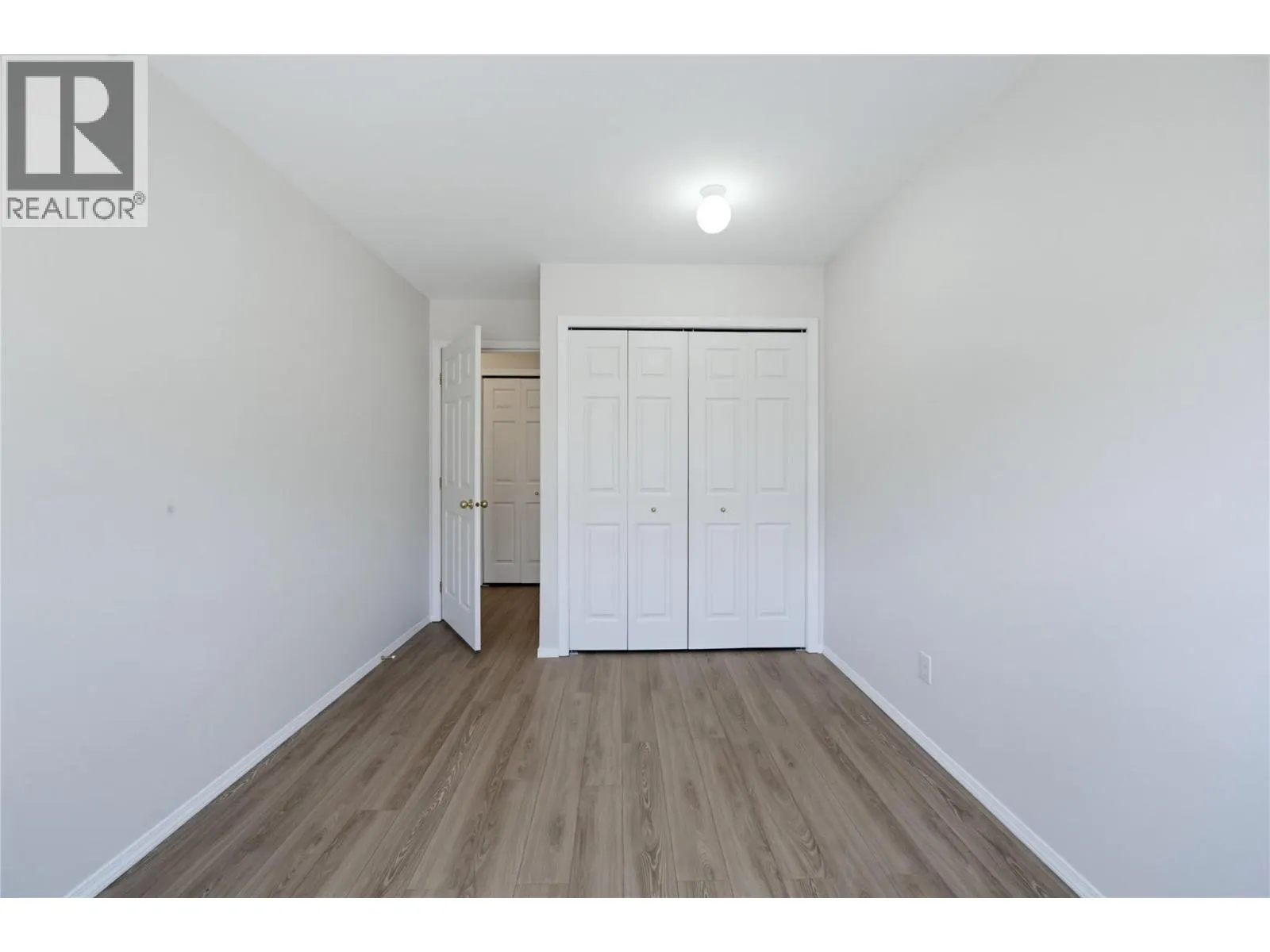 250 5 Street SE Unit# 111
