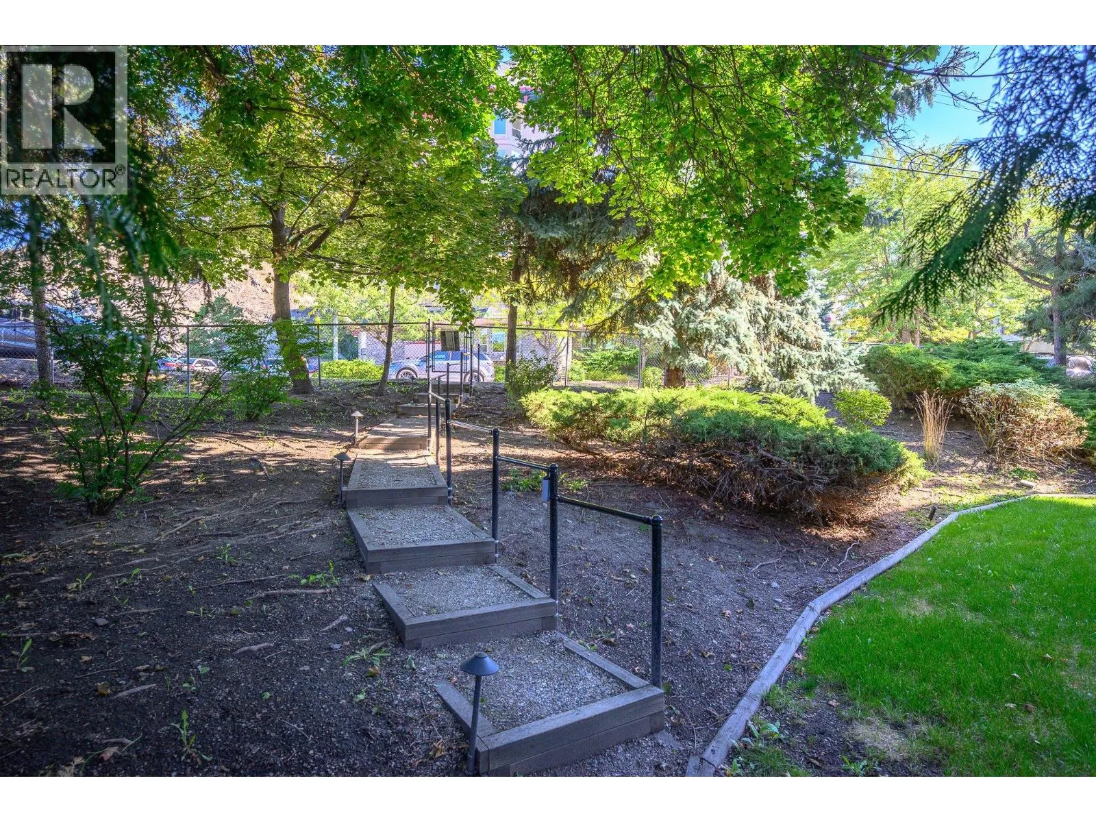 3609 30 Avenue Unit# 208