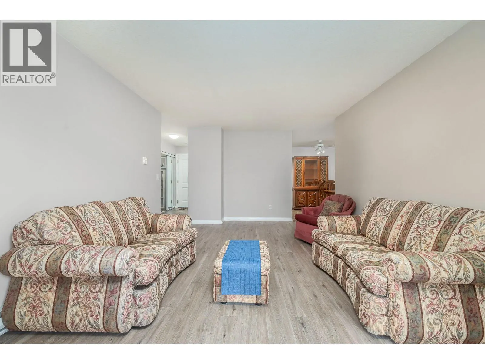 3609 30 Avenue Unit# 208