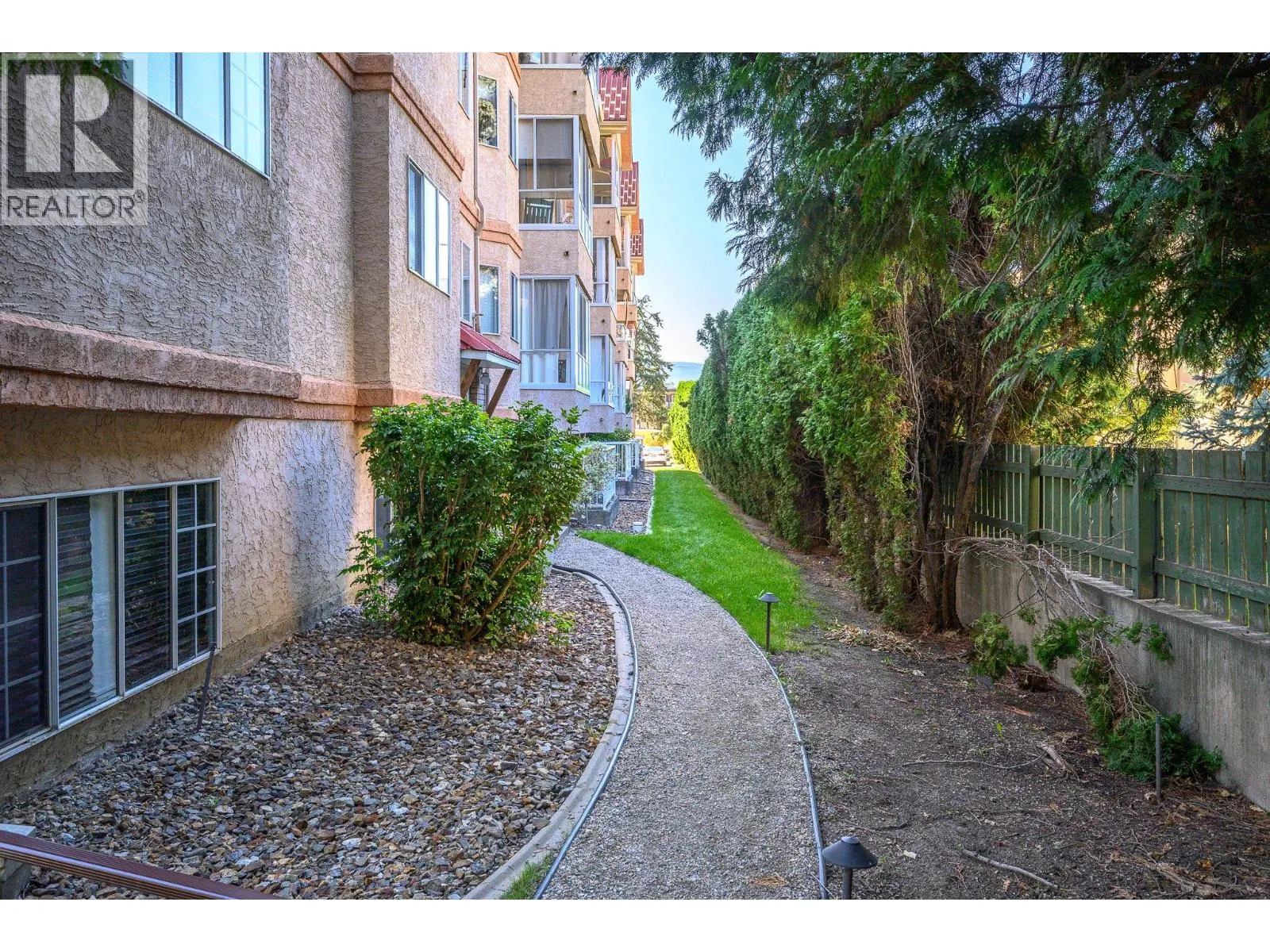 3609 30 Avenue Unit# 208