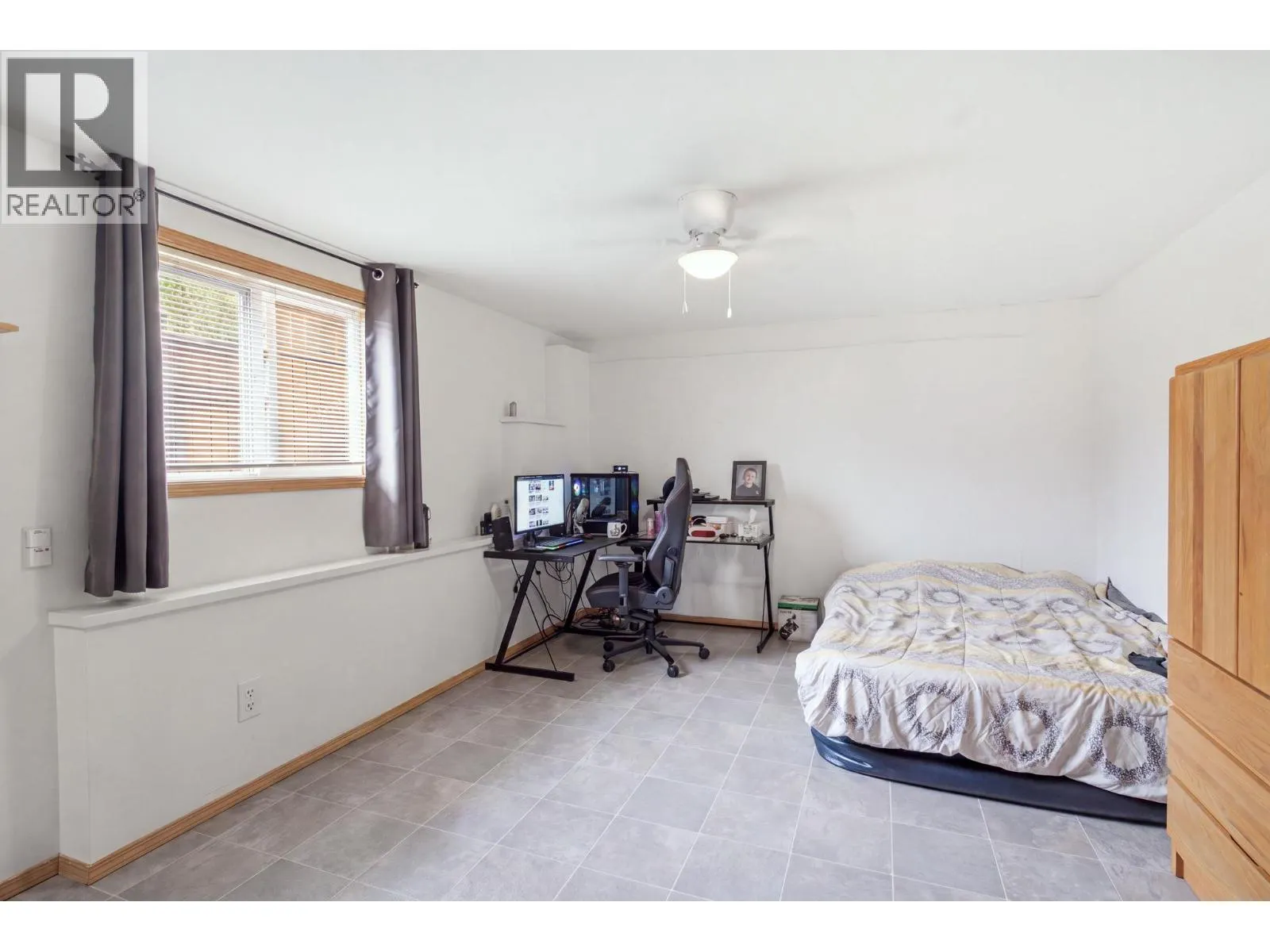 1108 Menu Road