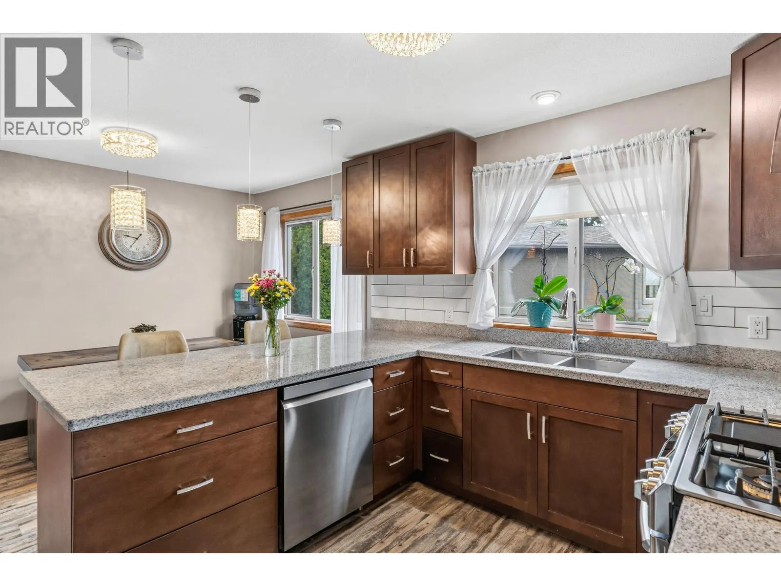 1108 Menu Road