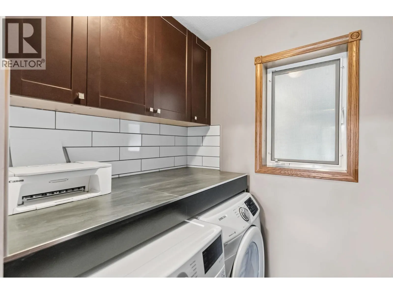 1108 Menu Road