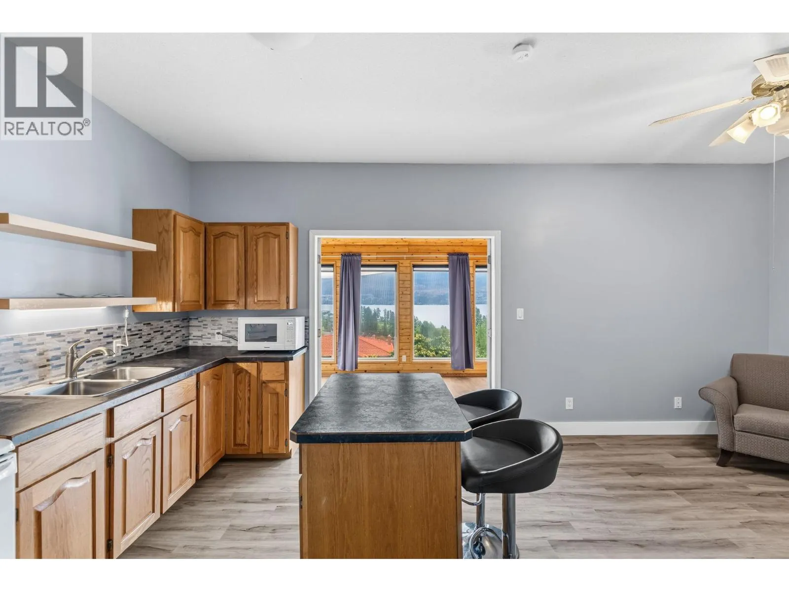 1108 Menu Road