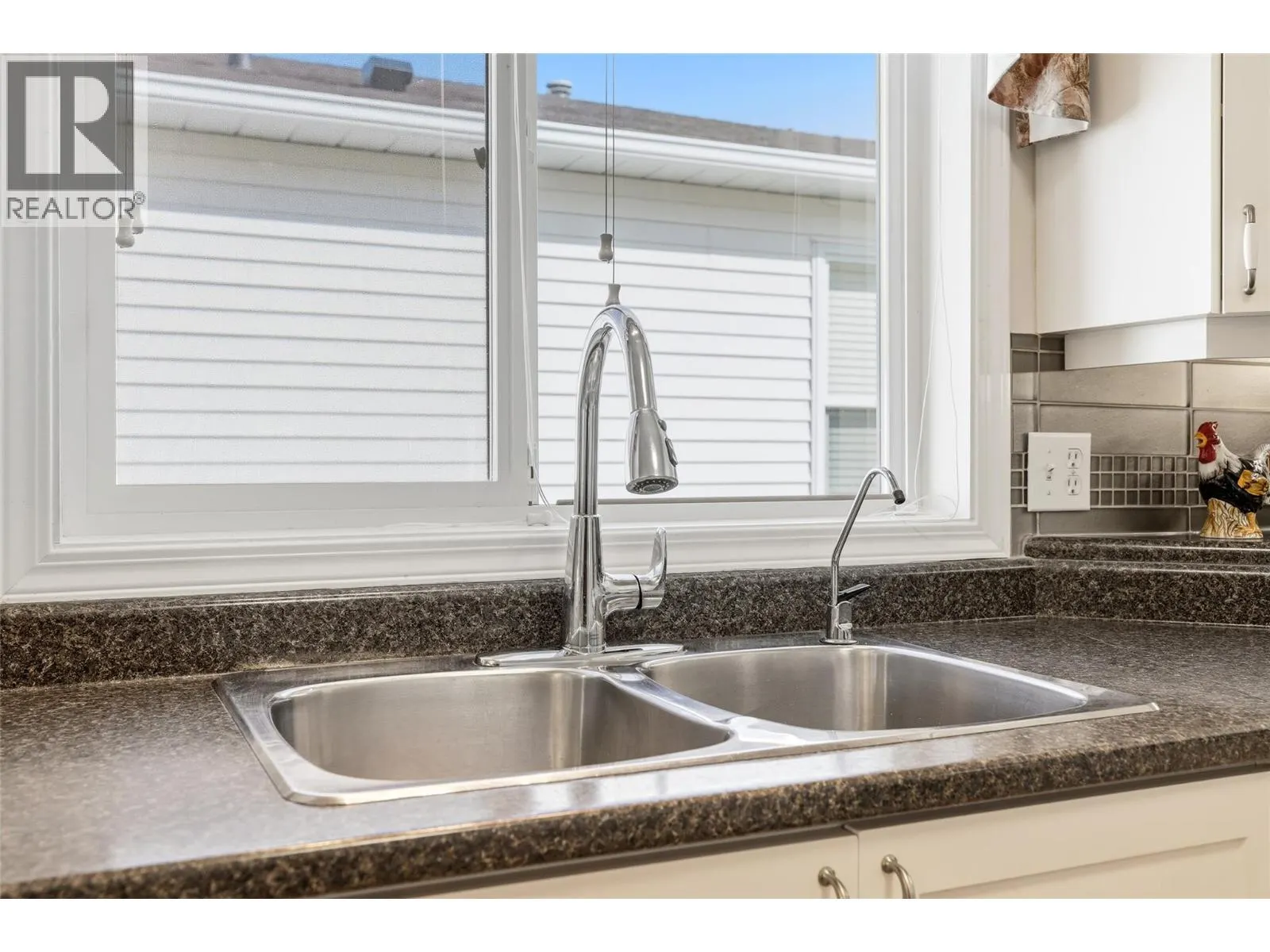 1255 RAYMER Avenue Unit# 548