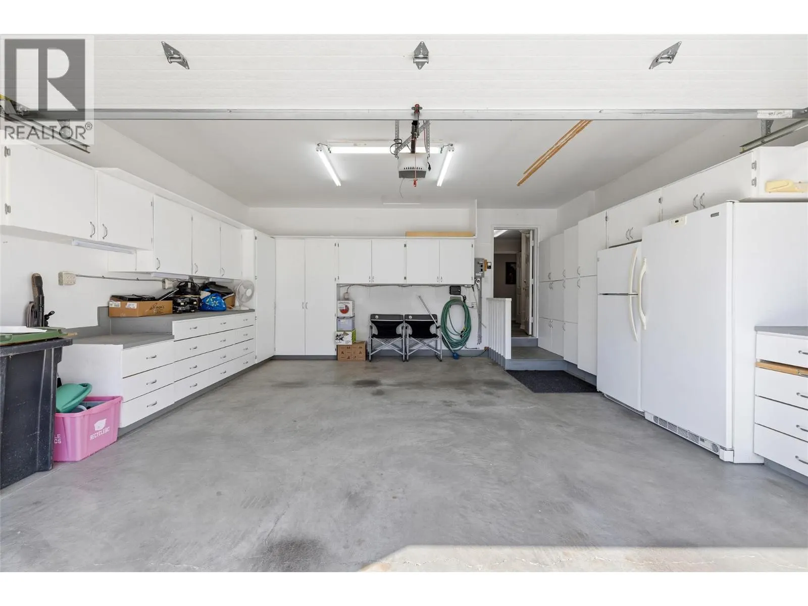 1255 RAYMER Avenue Unit# 548