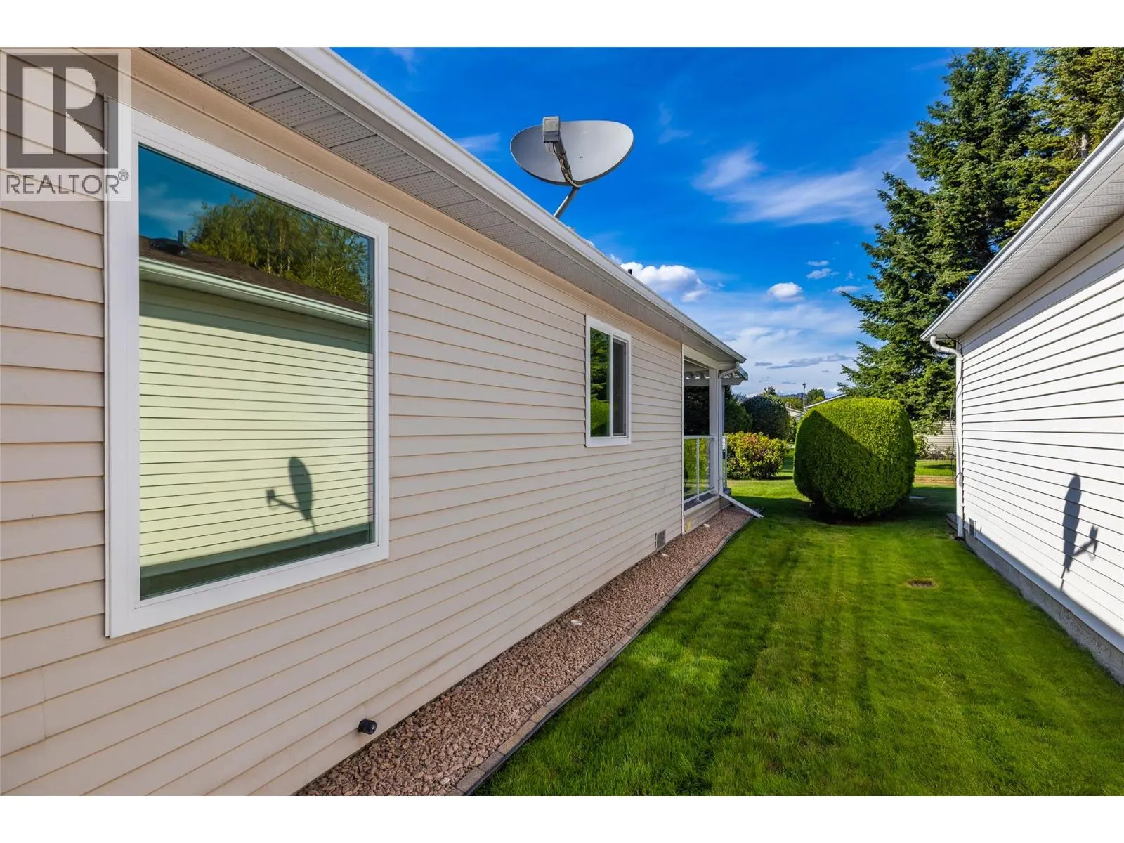 1255 RAYMER Avenue Unit# 548