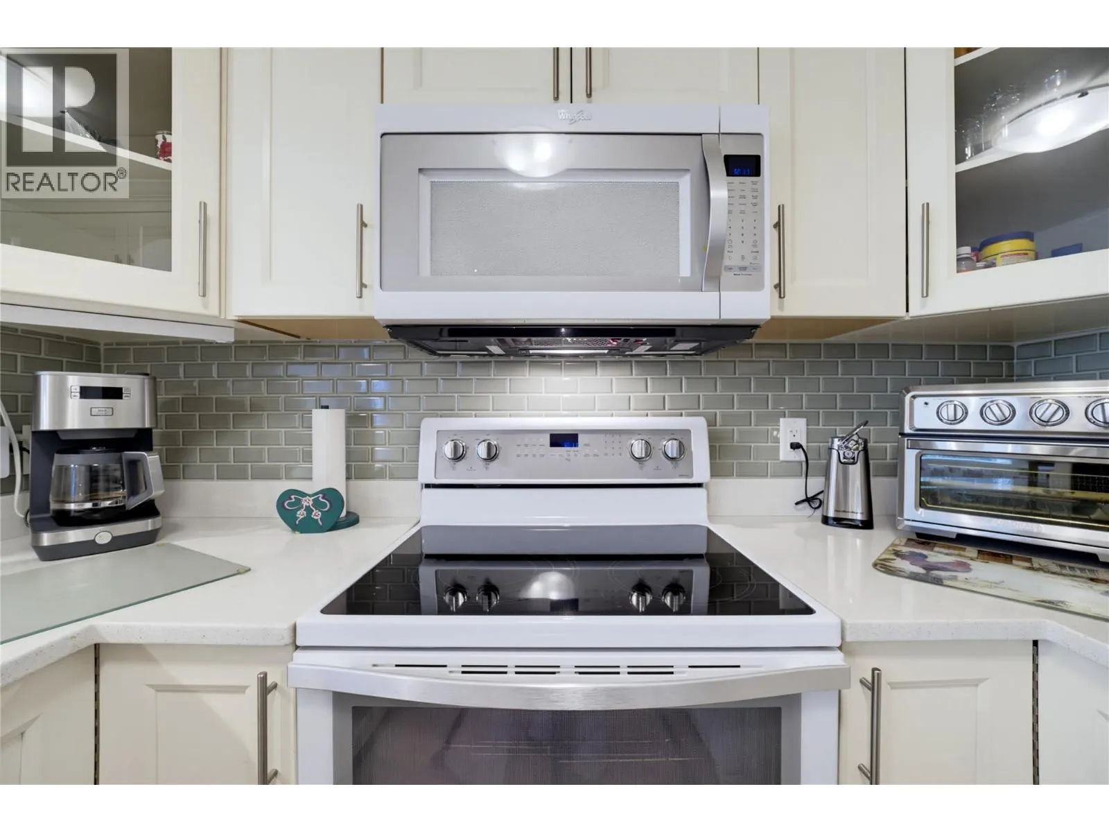 330 4th Avenue SE Unit# 106