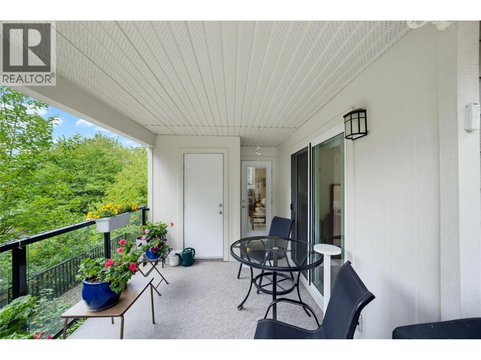 330 4th Avenue SE Unit# 106