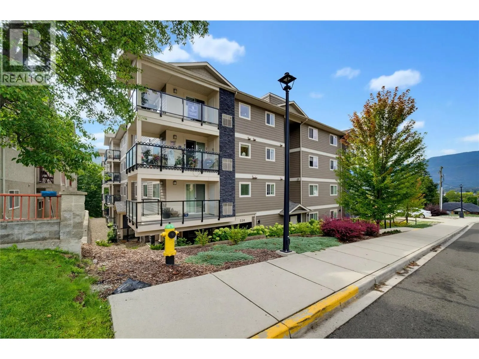 330 4th Avenue SE Unit# 106