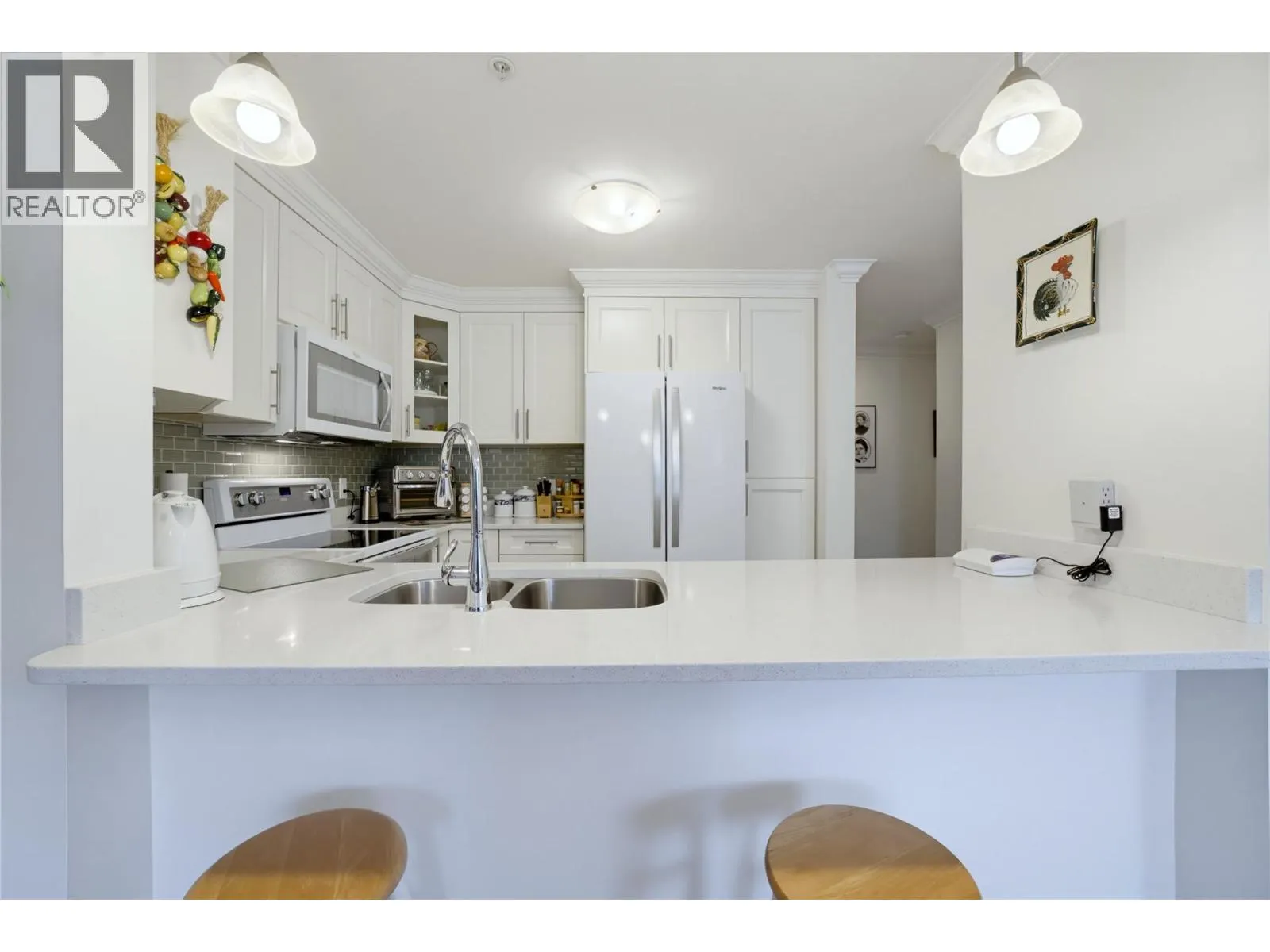 330 4th Avenue SE Unit# 106