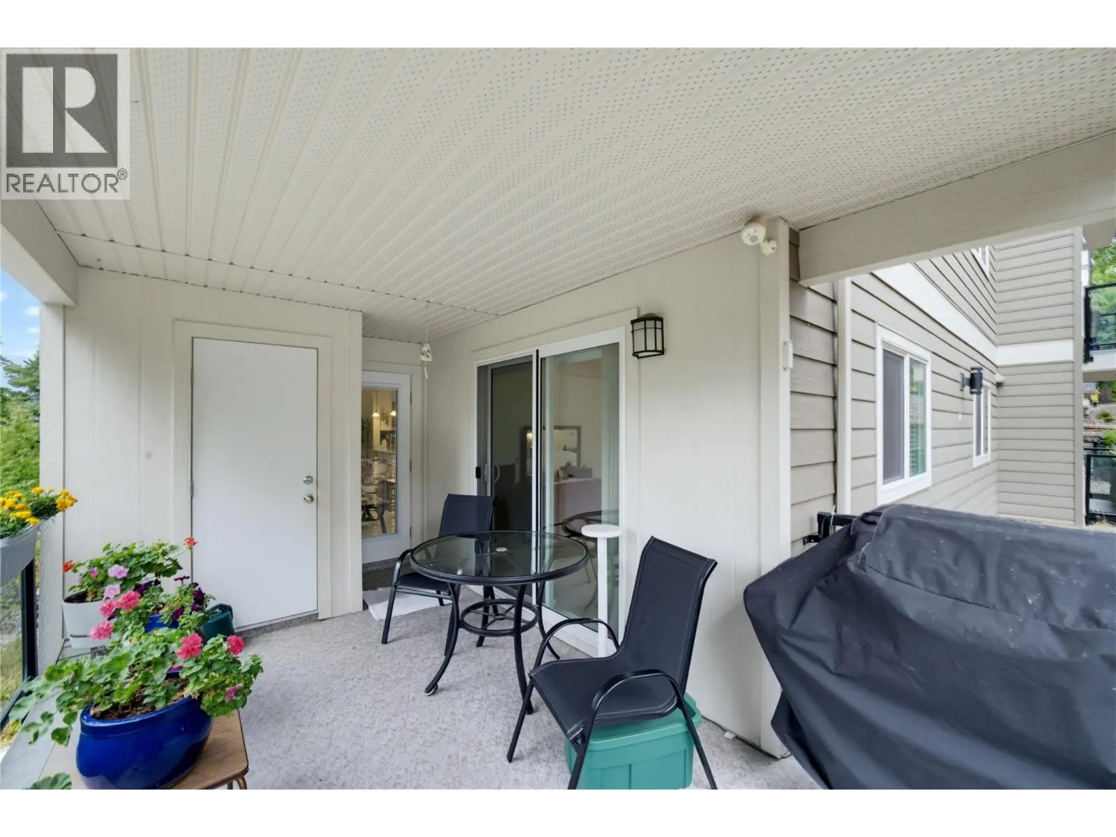 330 4th Avenue SE Unit# 106