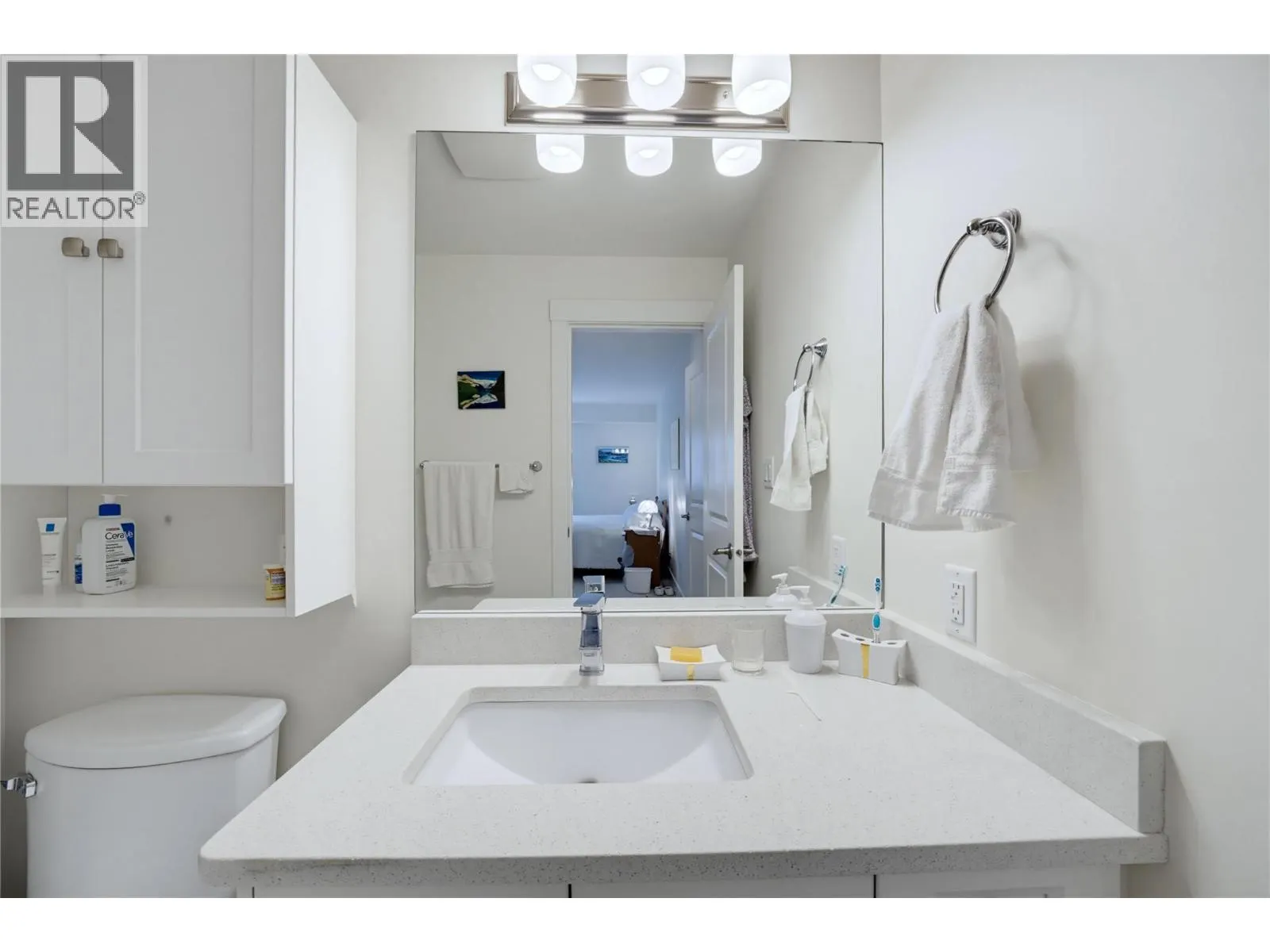330 4th Avenue SE Unit# 106