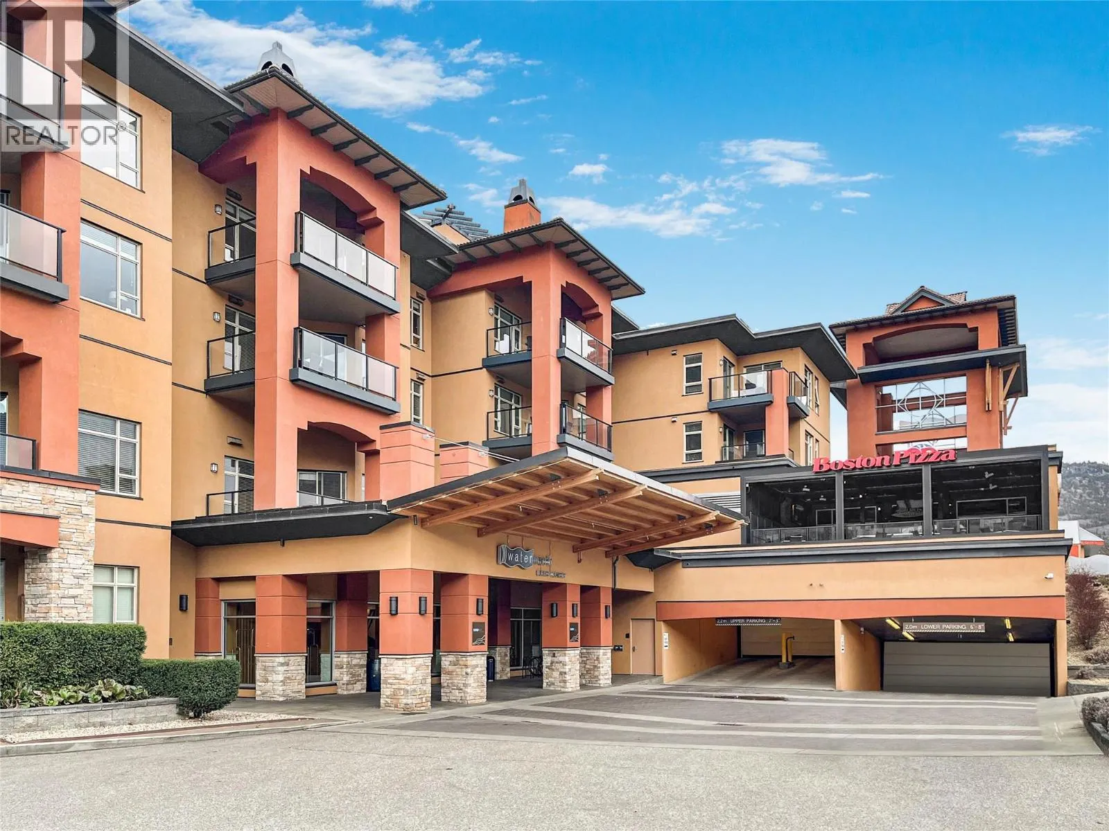 15 Park Place Unit# 312