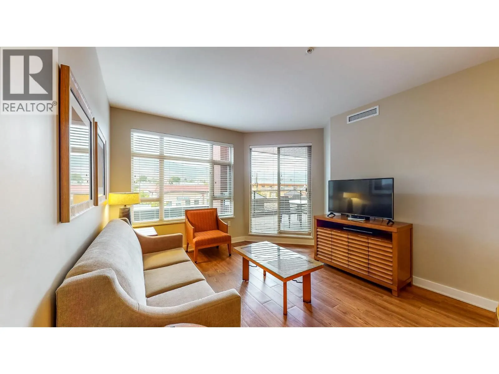 15 Park Place Unit# 312