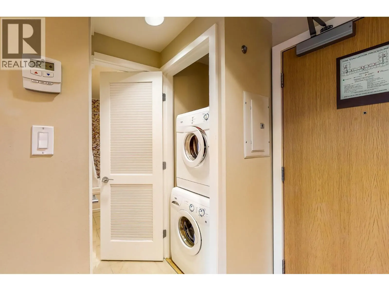 15 Park Place Unit# 312