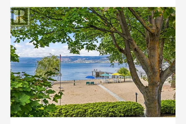 4088 Lakeshore Road