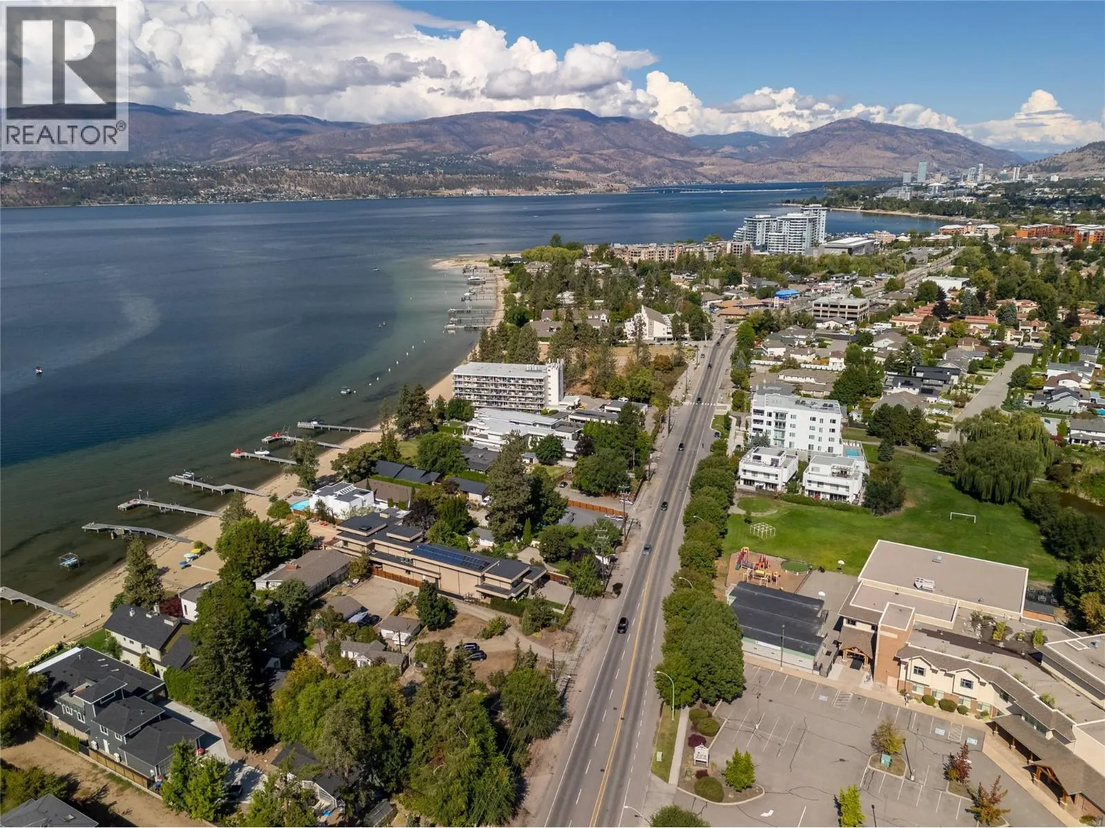 4088 Lakeshore Road