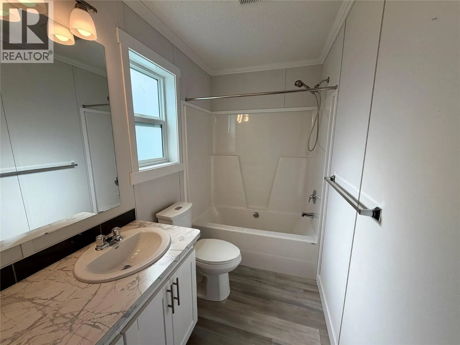 1705 Hillier Road E Unit# 41