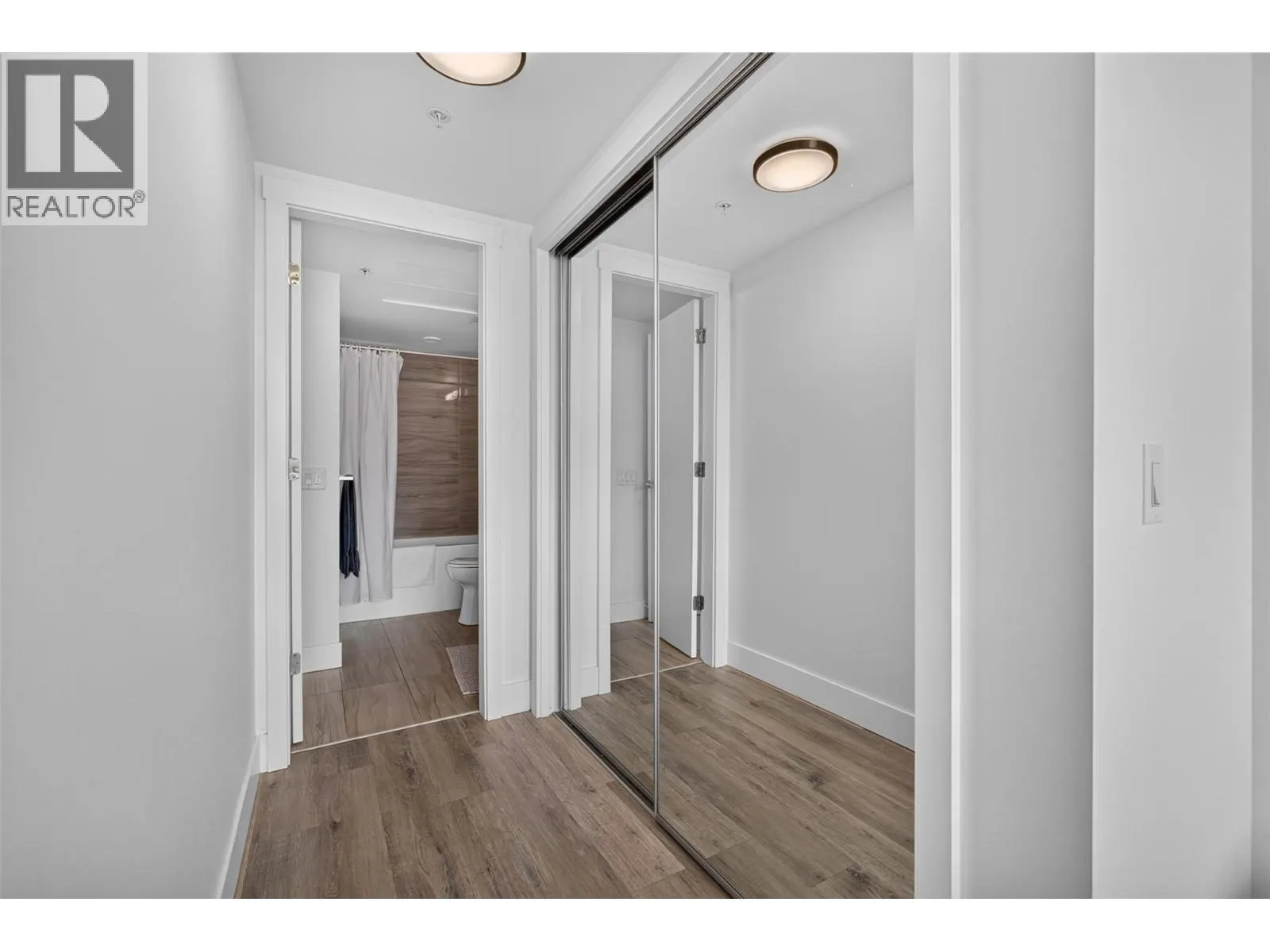 1588 Ellis Street Unit# 903