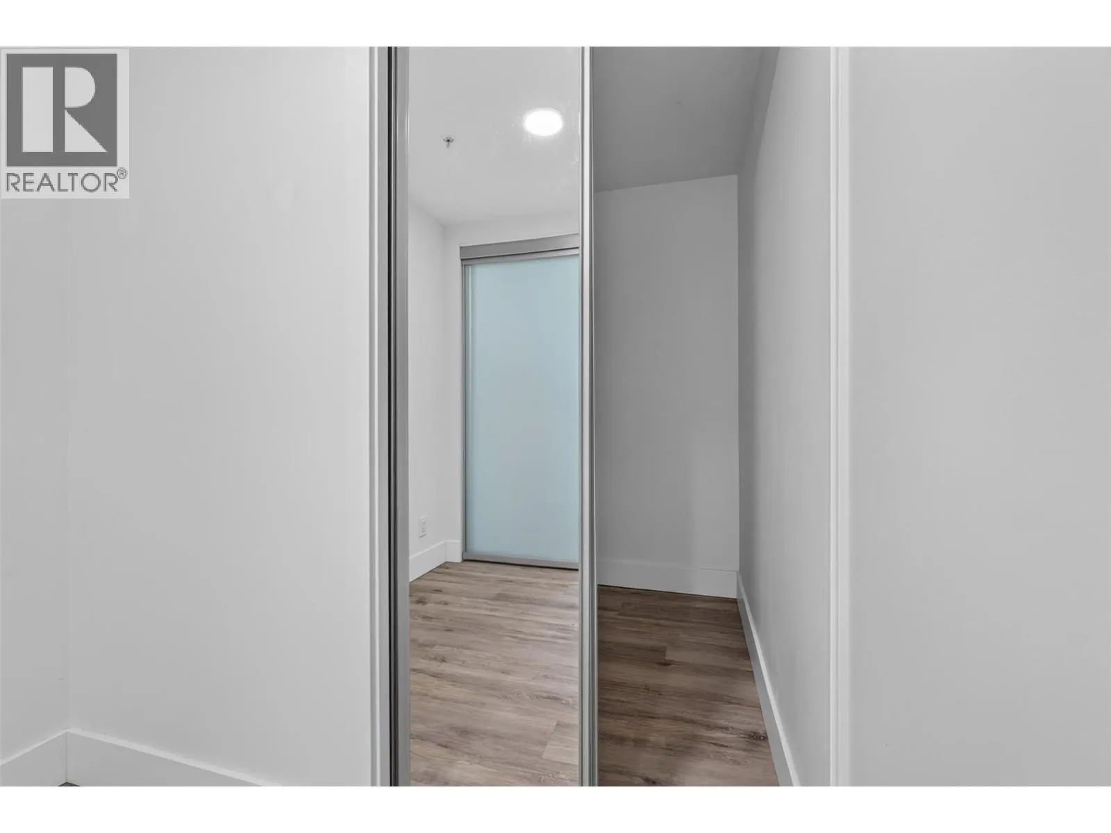 1588 Ellis Street Unit# 903