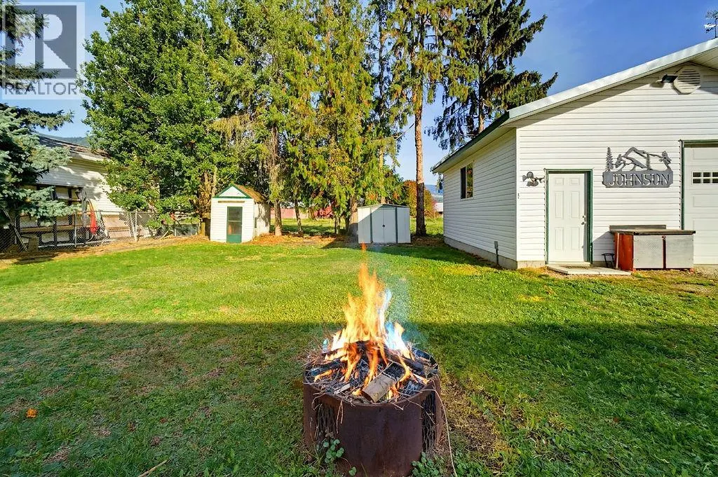 1230 Maclean McPherson Road