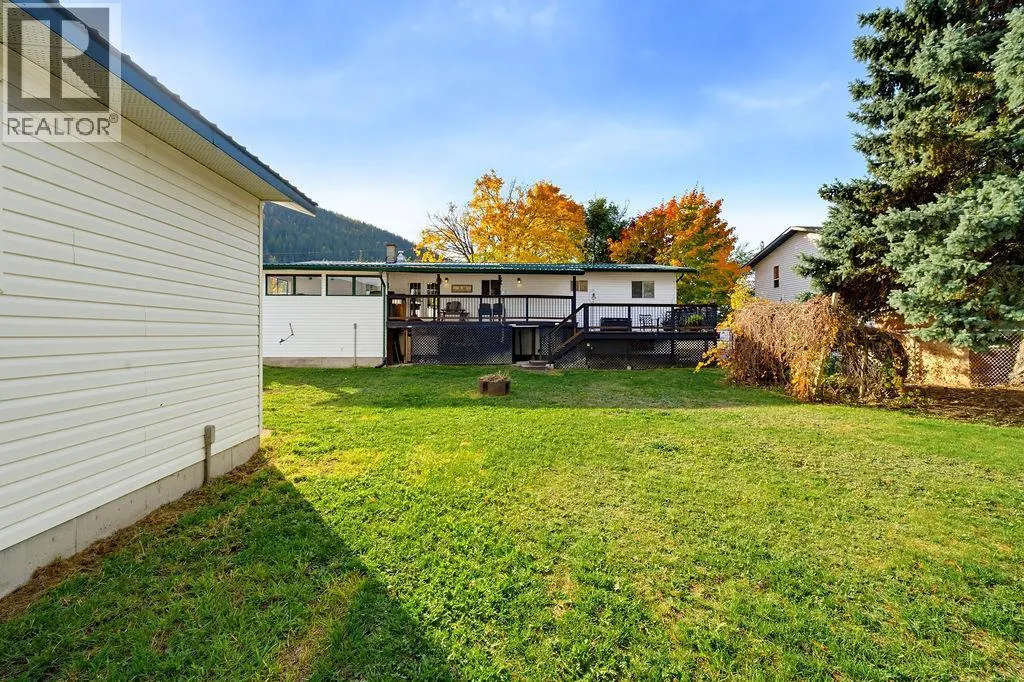 1230 Maclean McPherson Road