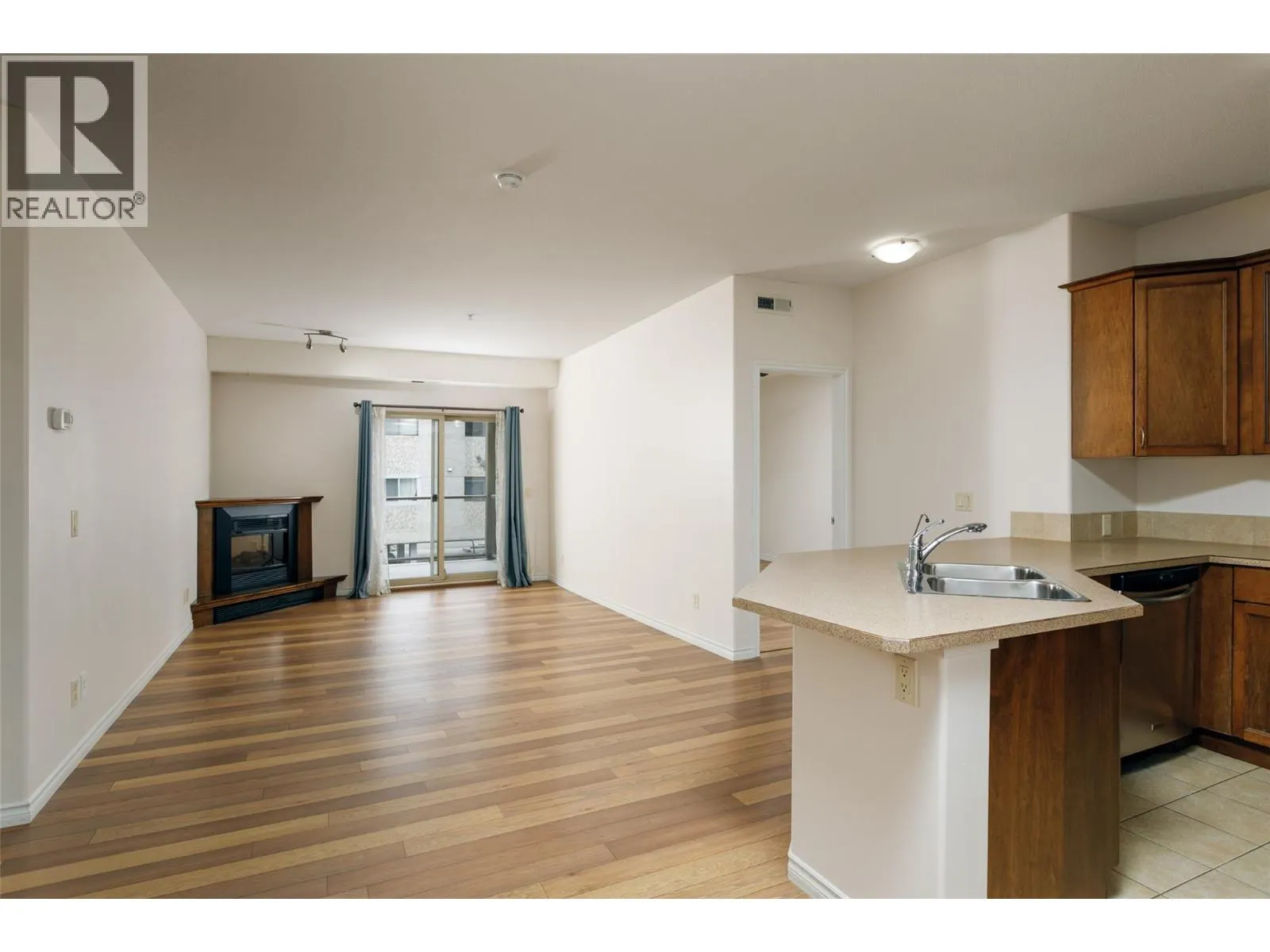 1007 Harvey Avenue Unit# 208