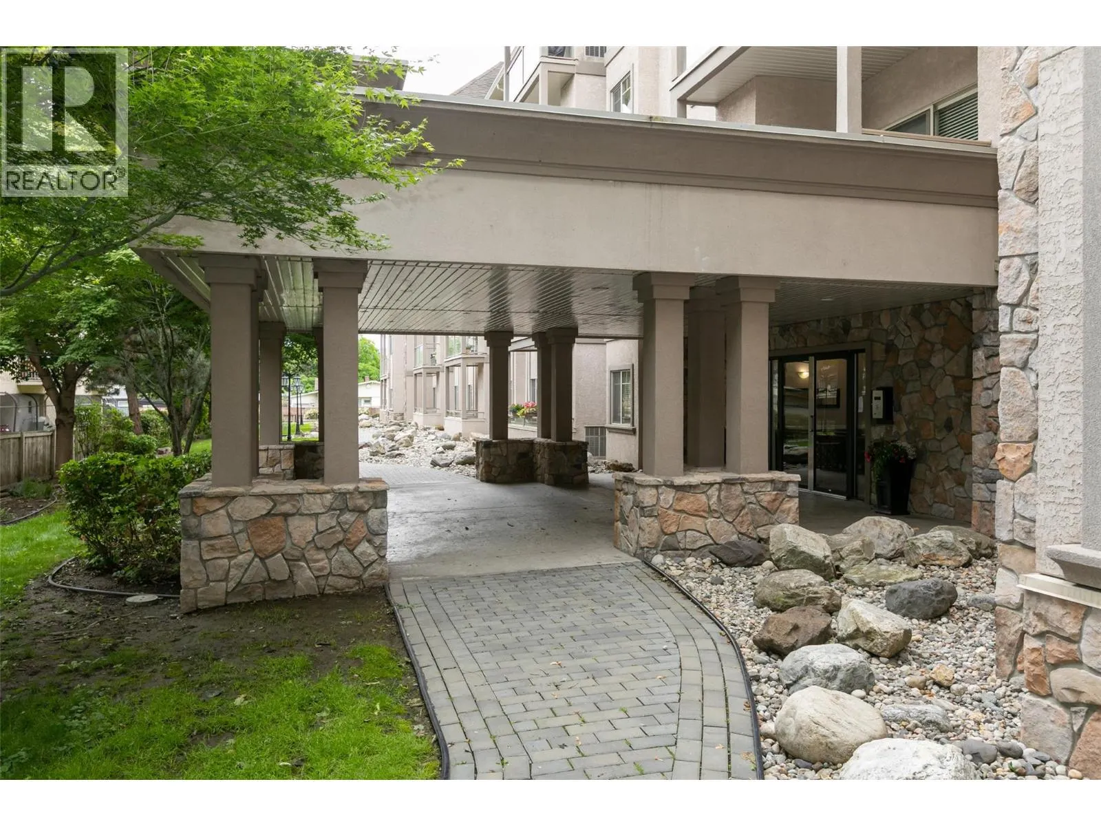 1007 Harvey Avenue Unit# 208