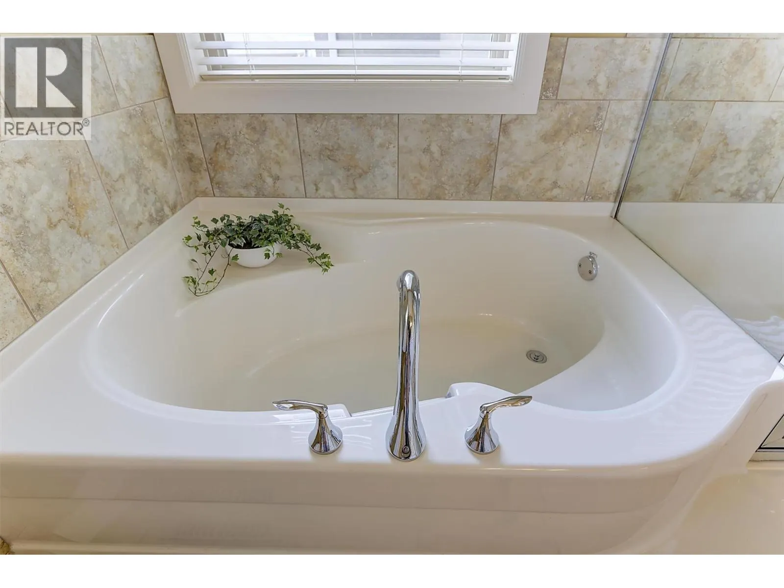 2157 Alvarado Trail