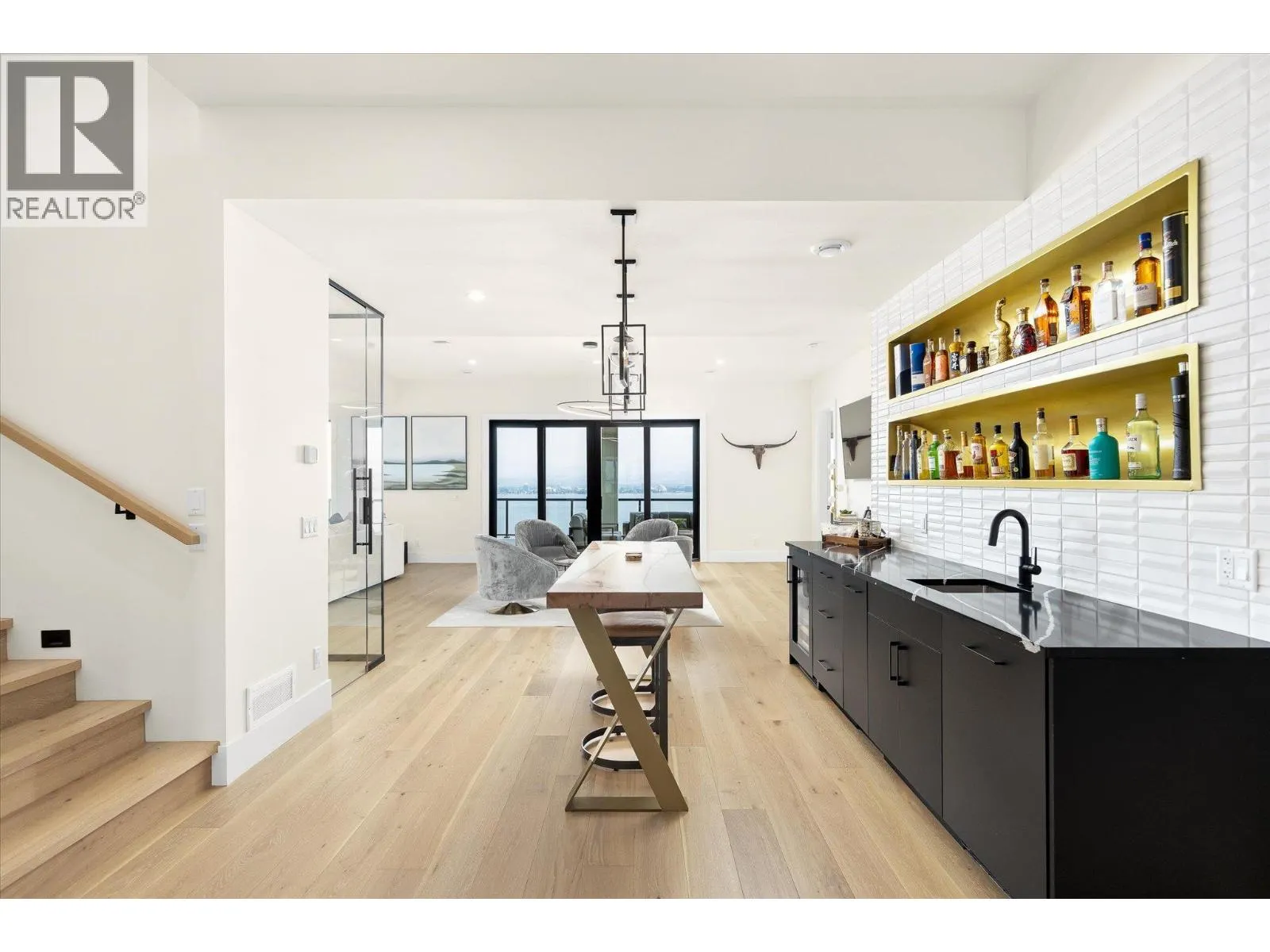 2585 Casa Palmero Drive