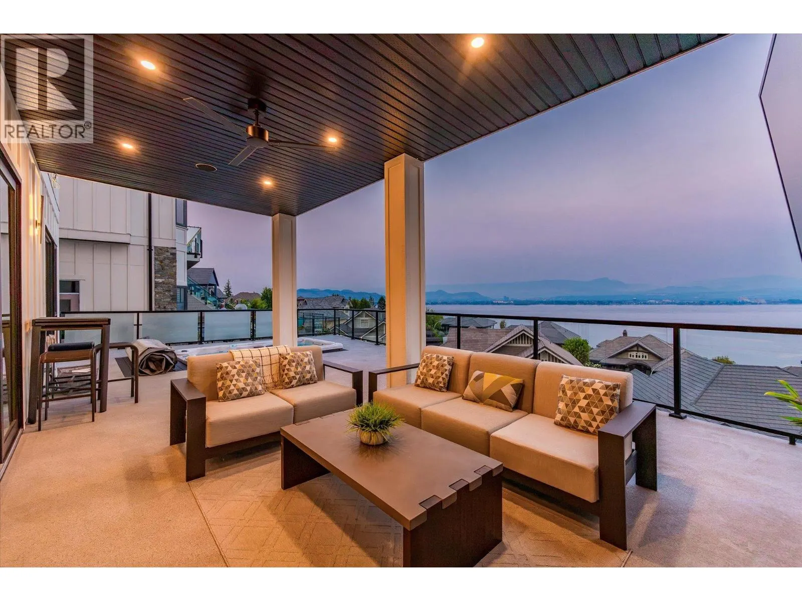 2585 Casa Palmero Drive