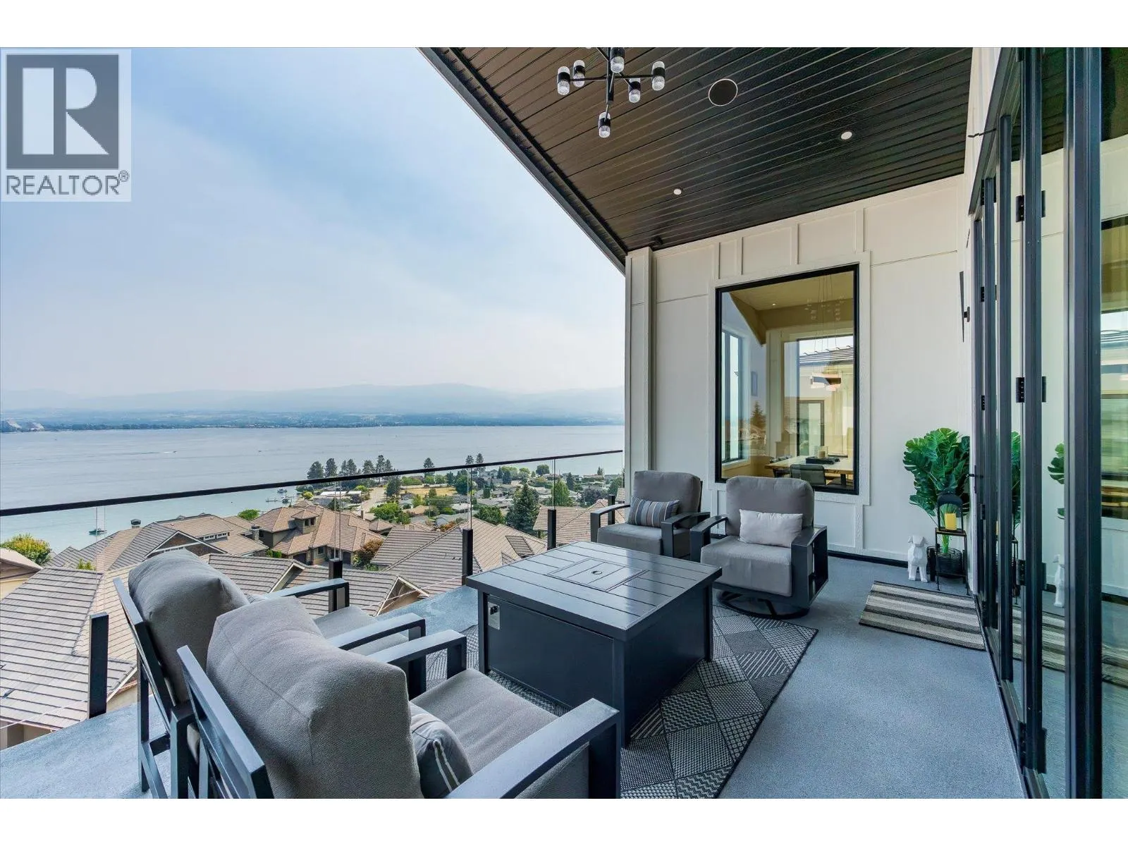 2585 Casa Palmero Drive