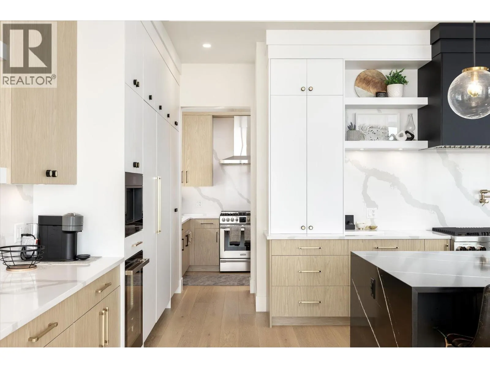 2585 Casa Palmero Drive