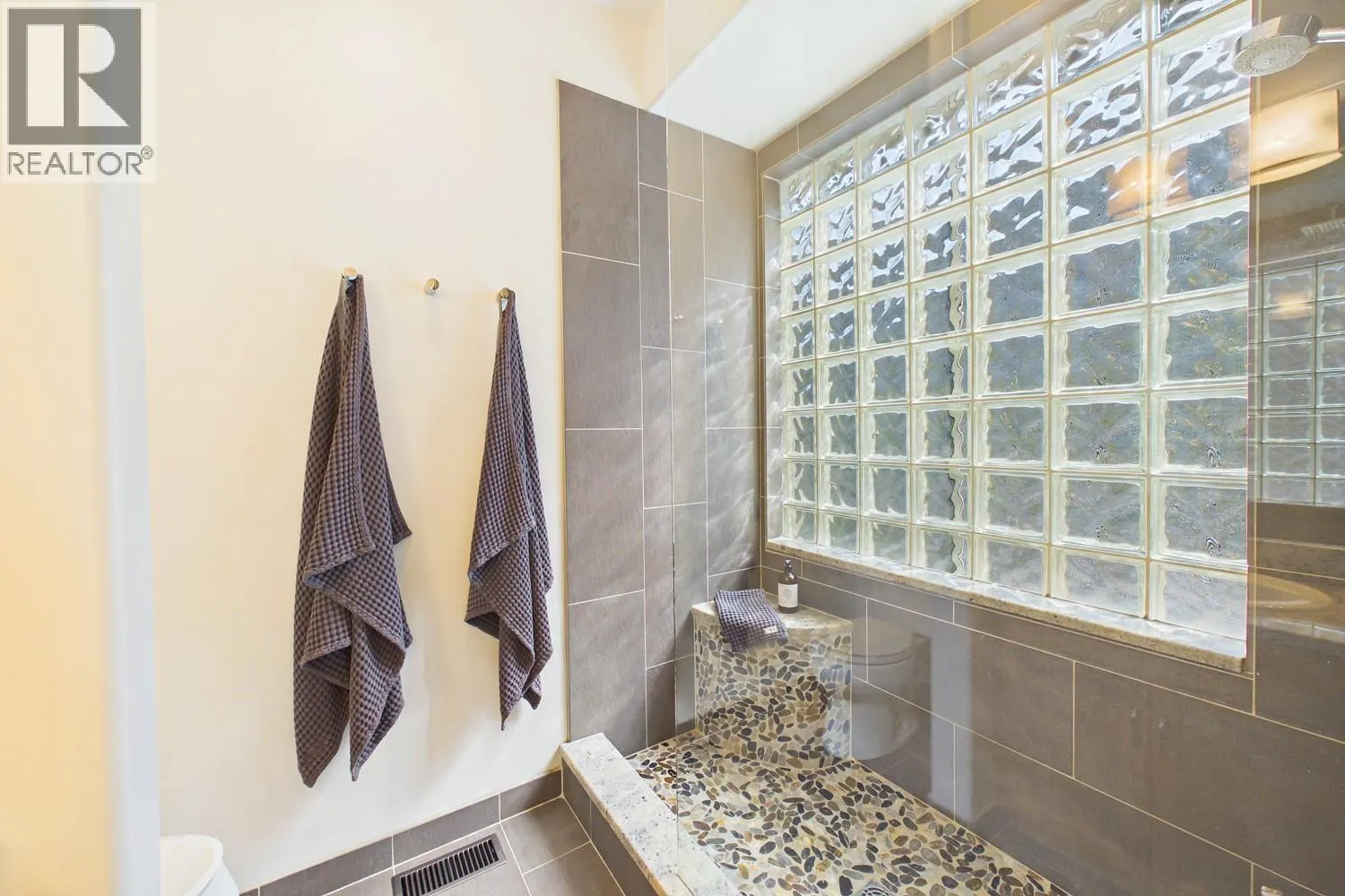 4539 Gallaghers Edgewood Drive