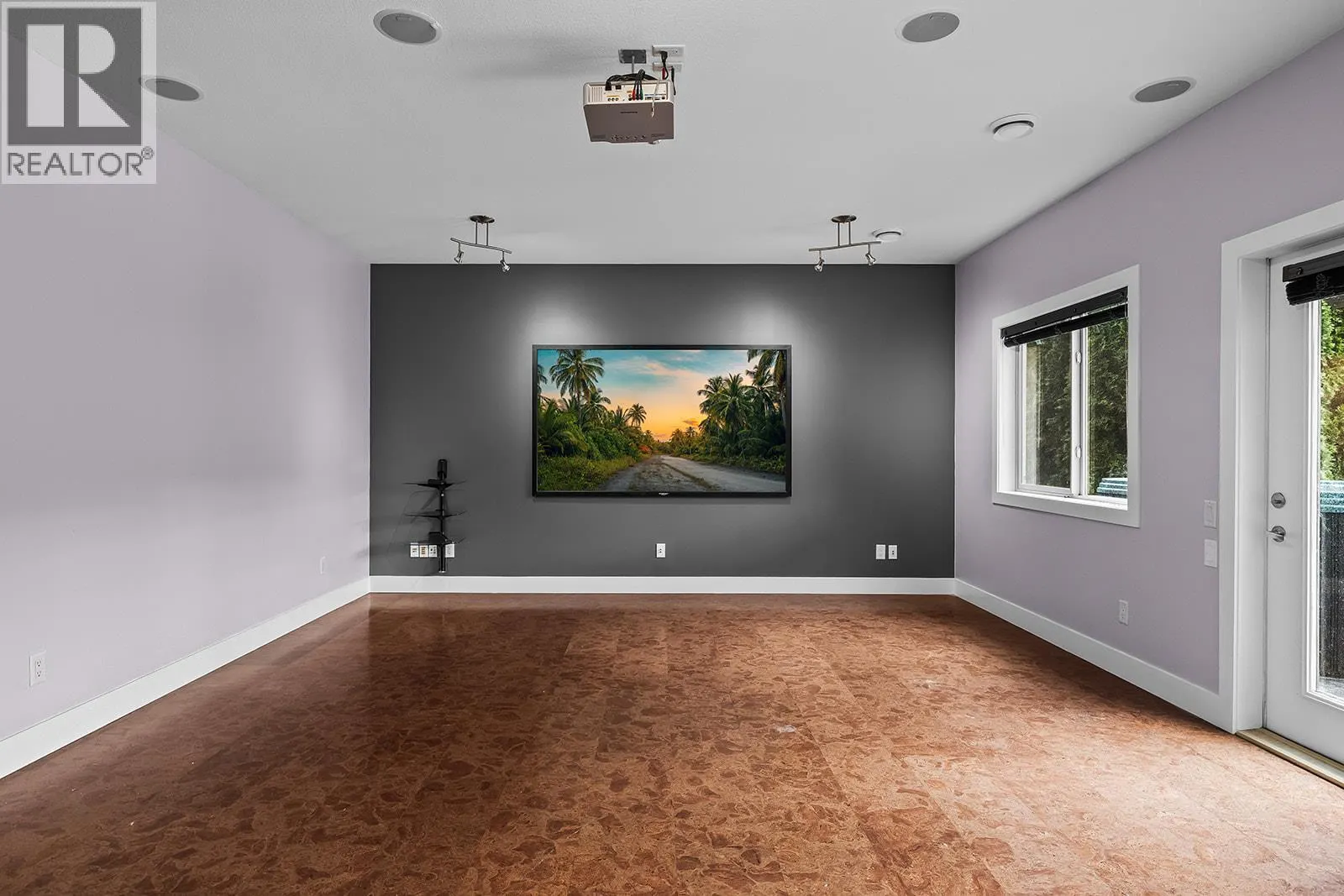 541 Quartz Crescent
