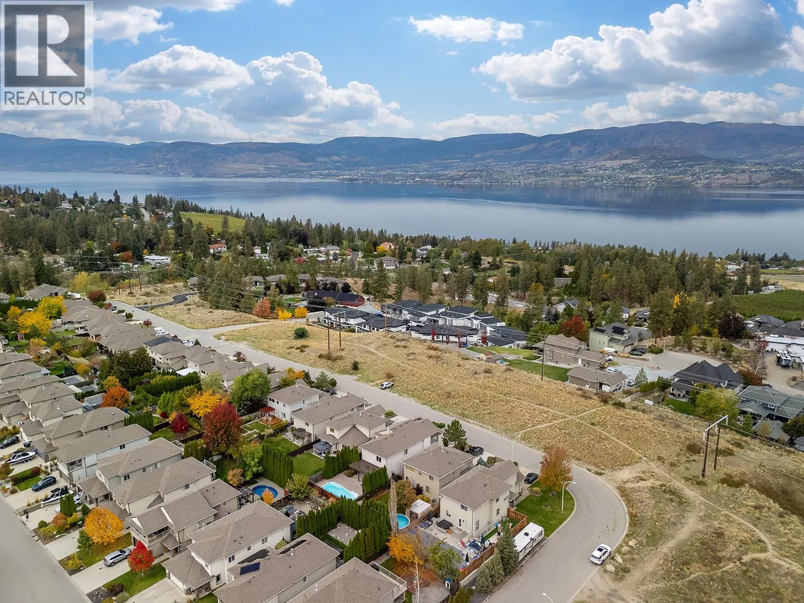 541 Quartz Crescent