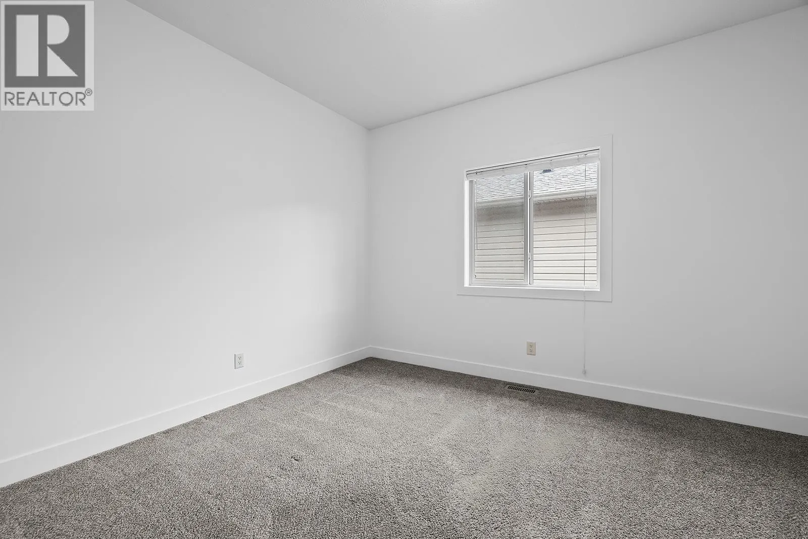 541 Quartz Crescent