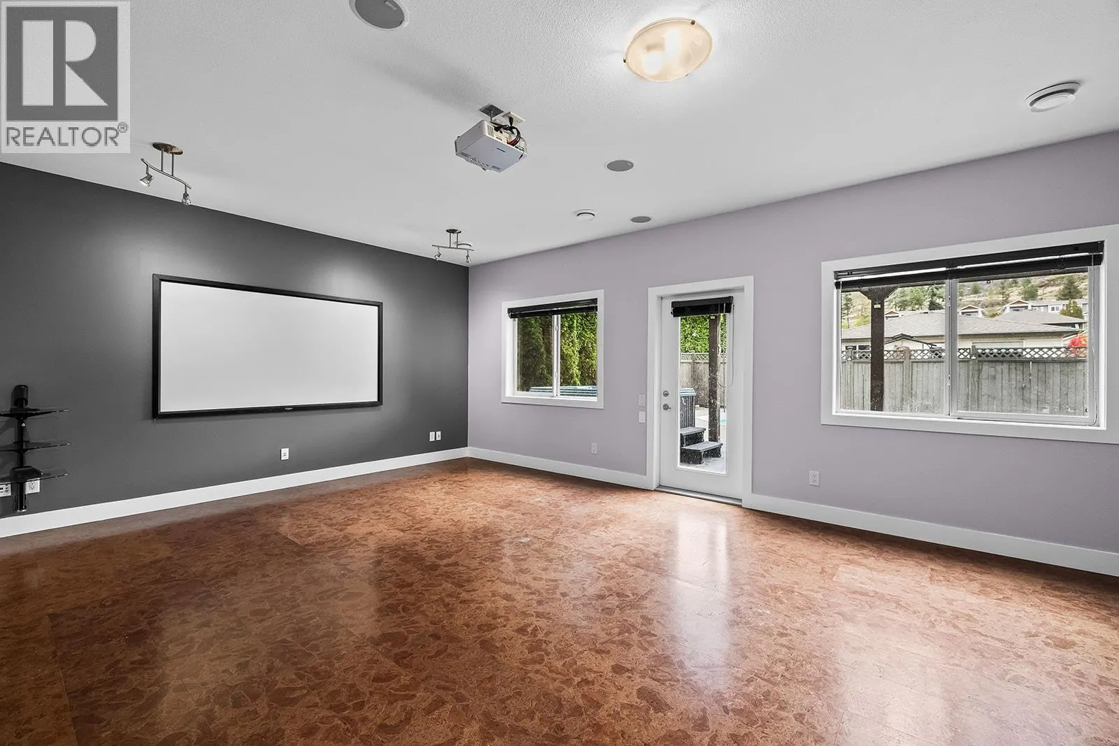 541 Quartz Crescent