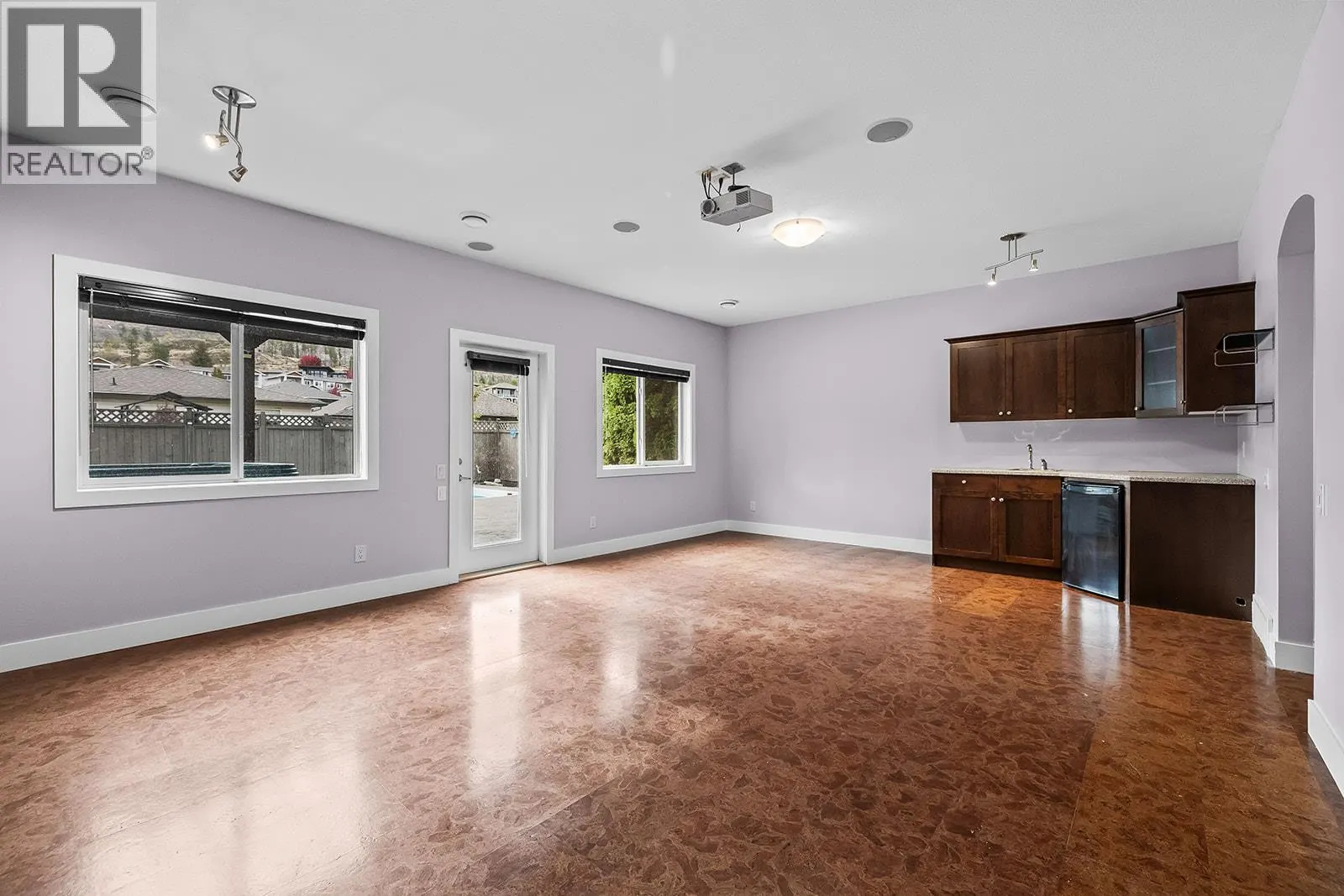 541 Quartz Crescent