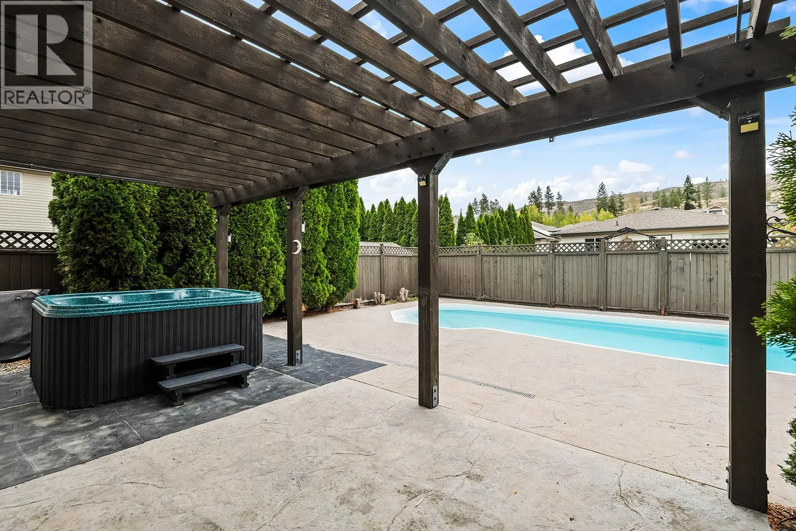541 Quartz Crescent
