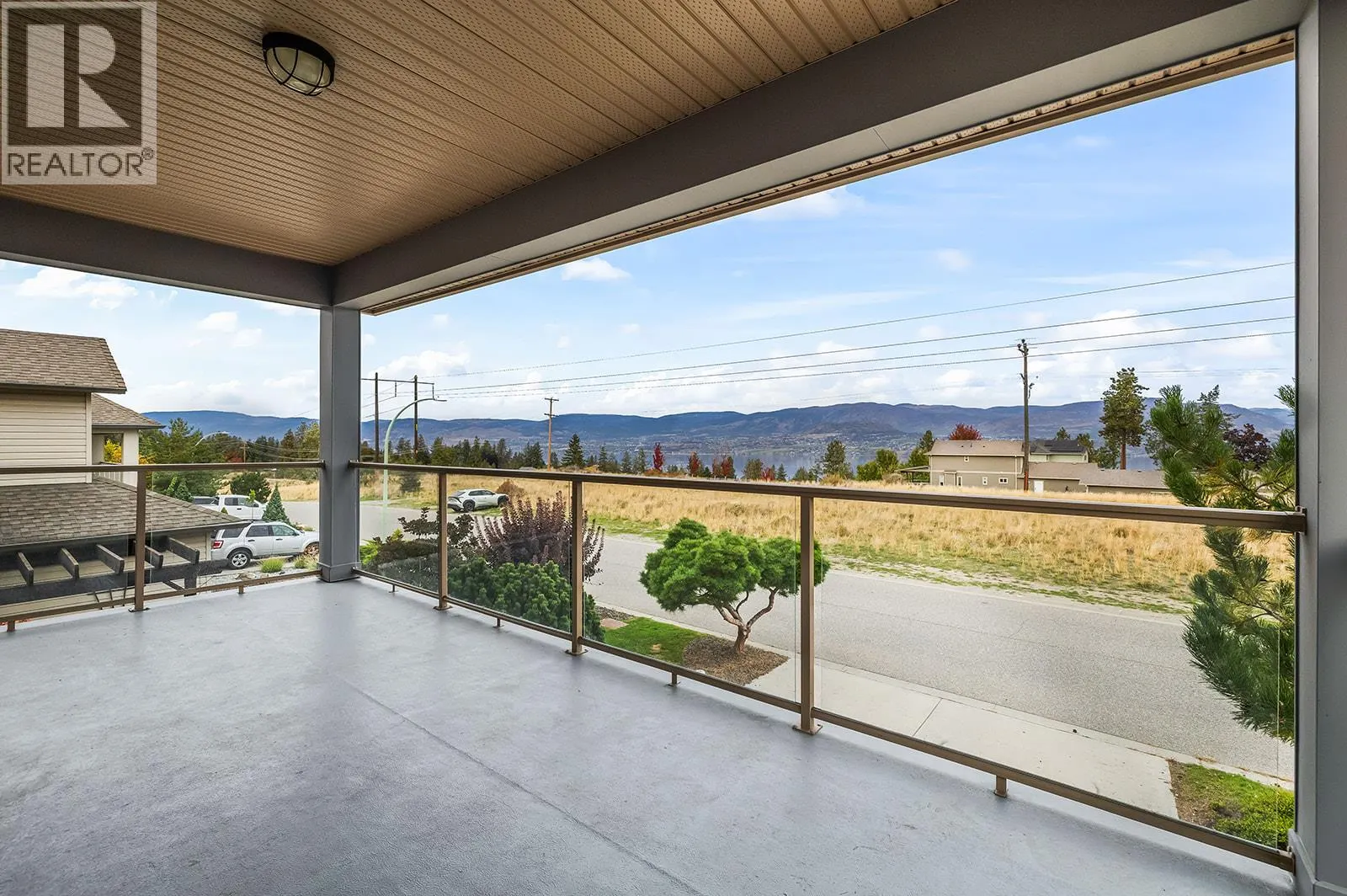 541 Quartz Crescent
