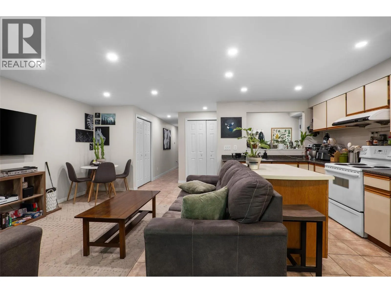 1324 BURFIELD Drive