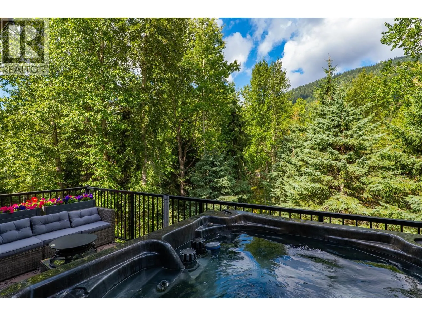 1324 BURFIELD Drive