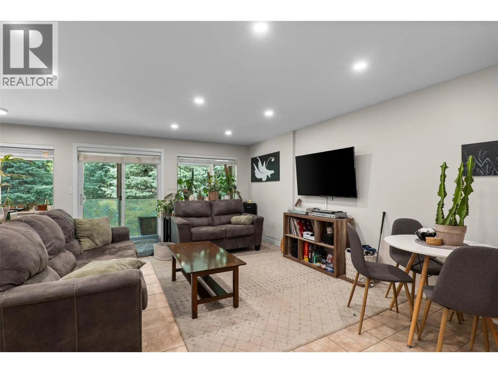 1324 BURFIELD Drive