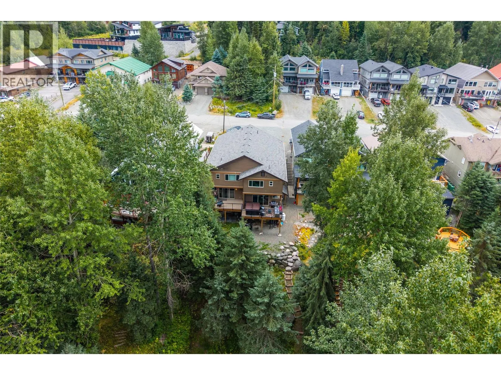 1324 BURFIELD Drive
