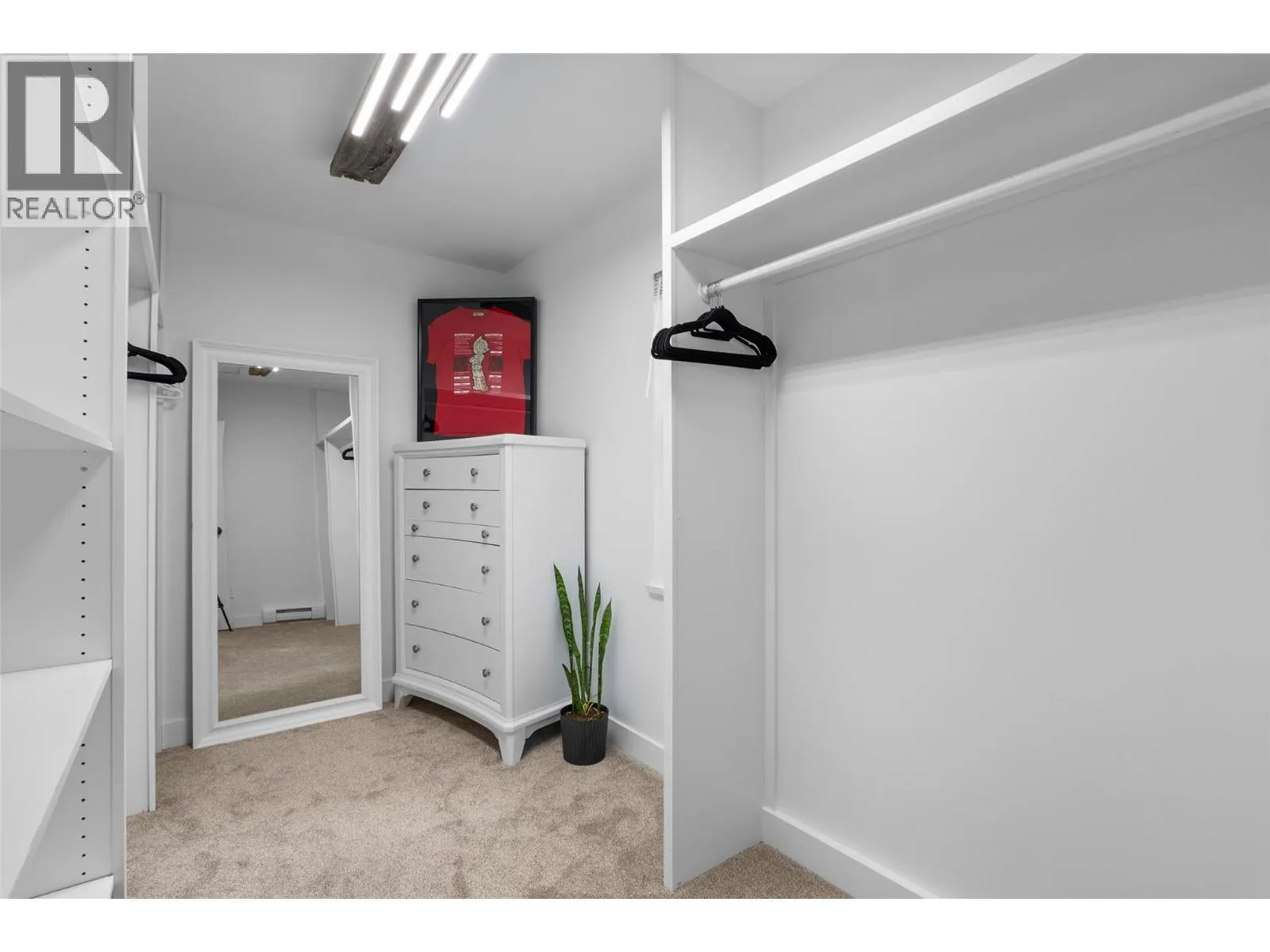 1324 BURFIELD Drive