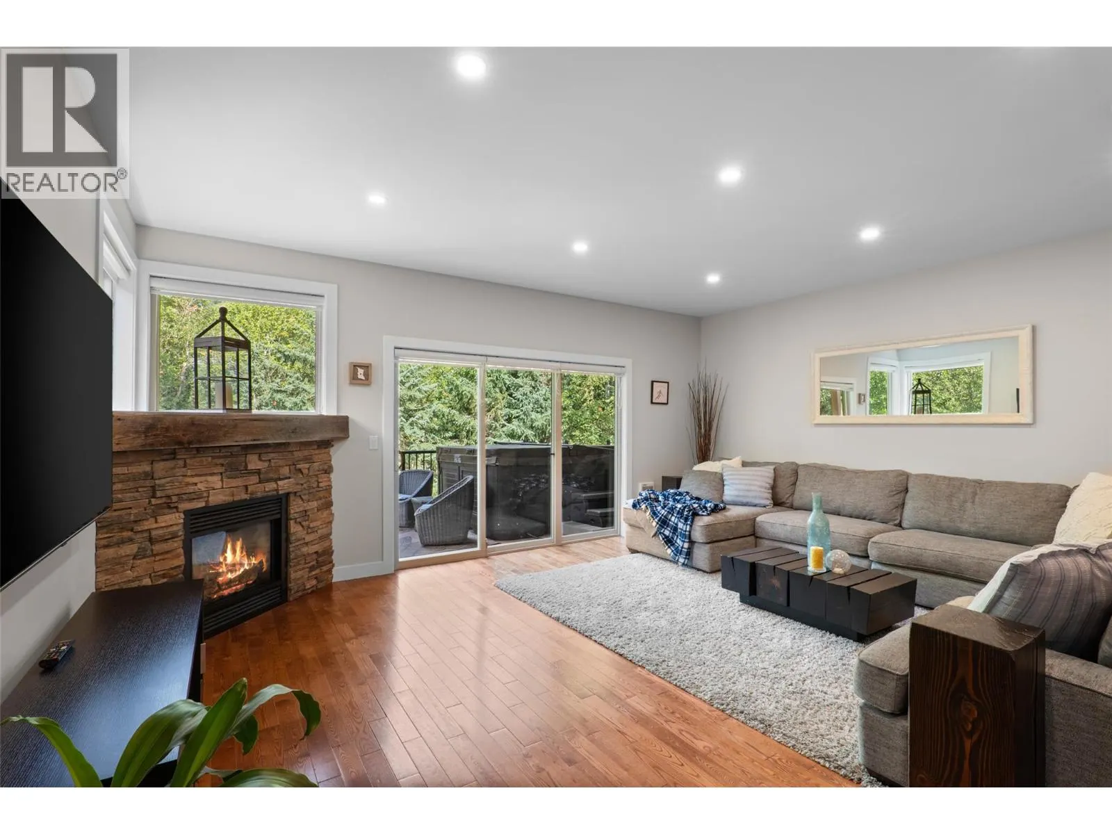 1324 BURFIELD Drive