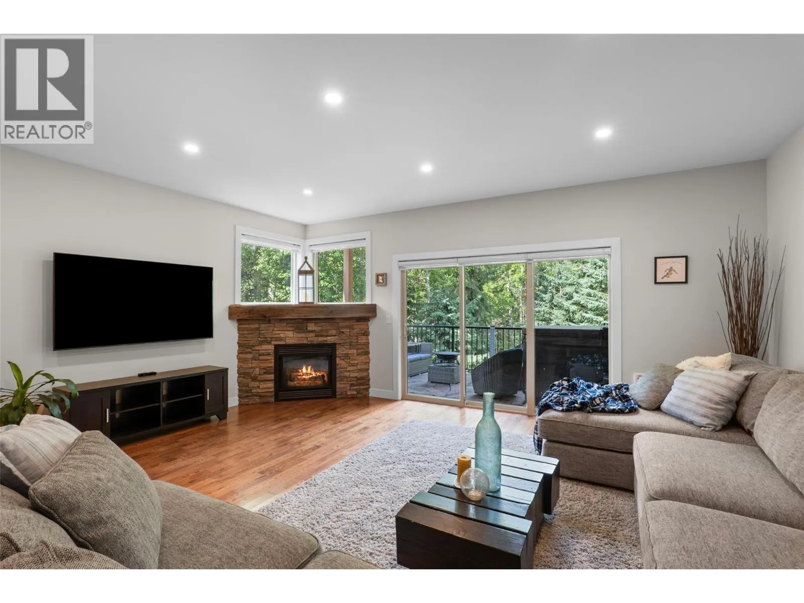 1324 BURFIELD Drive